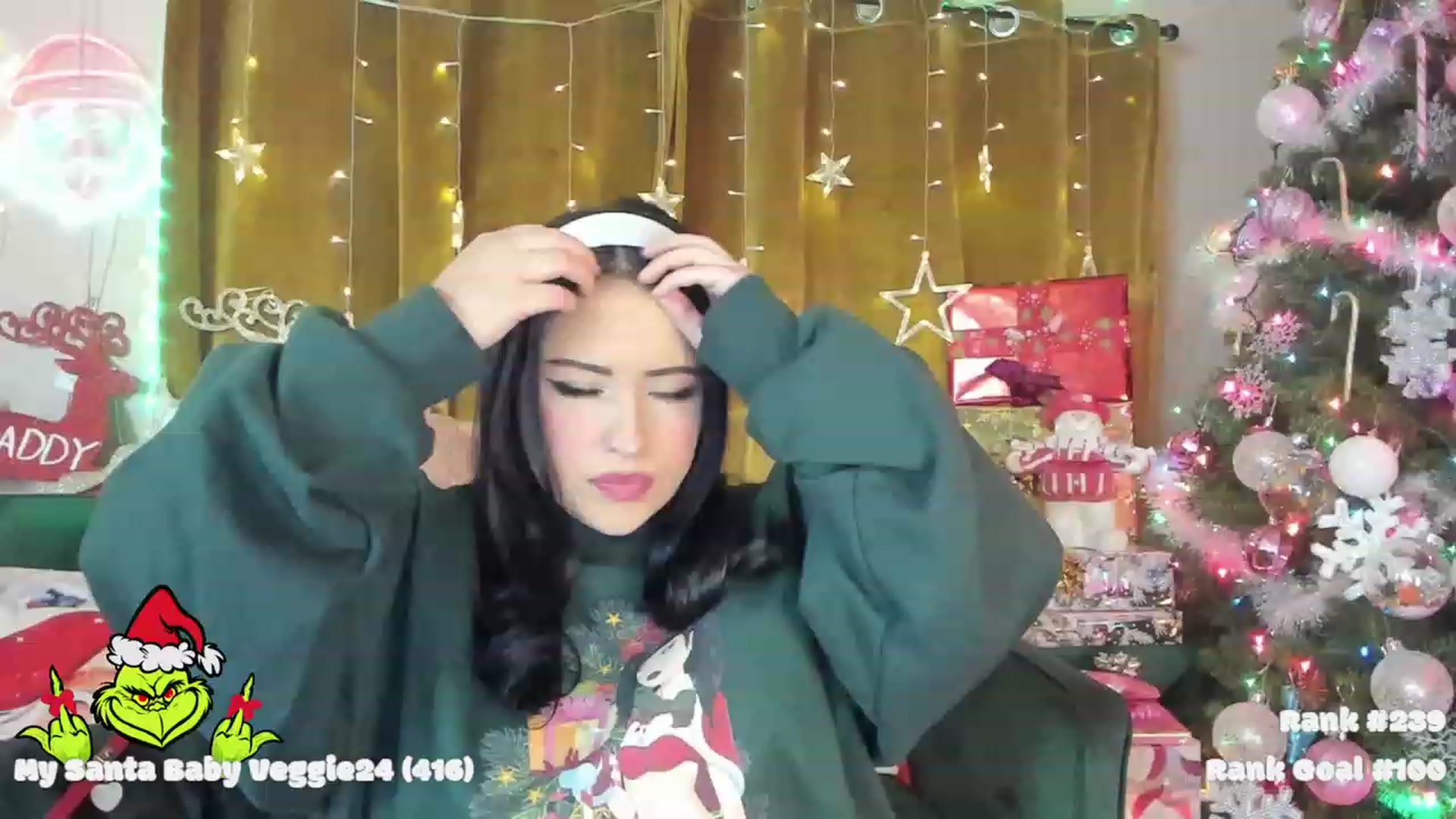 Gallery image thumbnail from Kamila__'s myfreecams stream on, 12/15/2022, 03:20 image 15 of 20