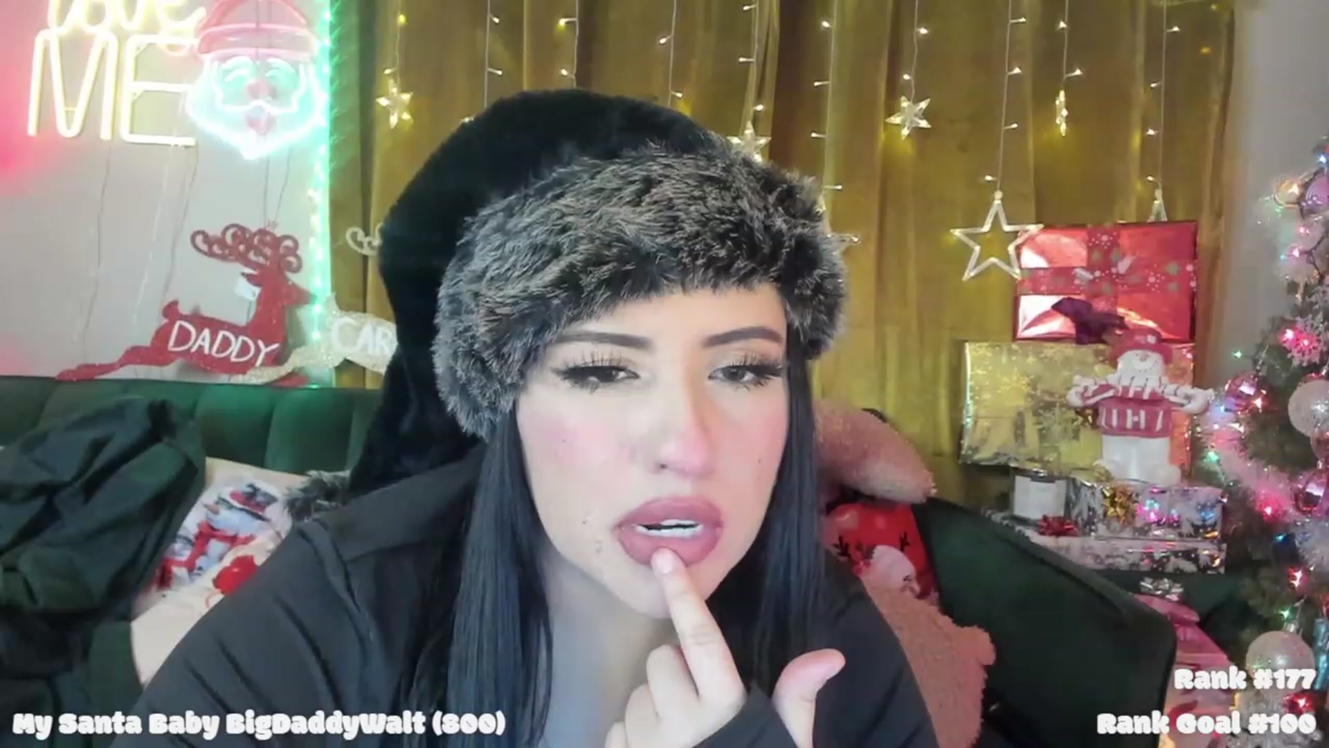 Gallery image thumbnail from Kamila__'s myfreecams stream on, 12/15/2022, 12:11 image 8 of 20