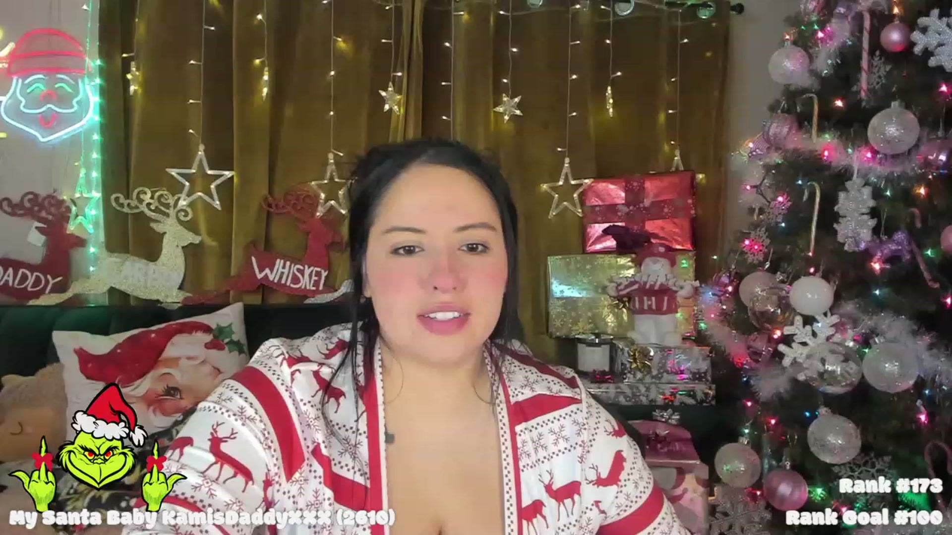 Gallery image thumbnail from Kamila__'s myfreecams stream on, 12/18/2022, 07:01 image 3 of 20