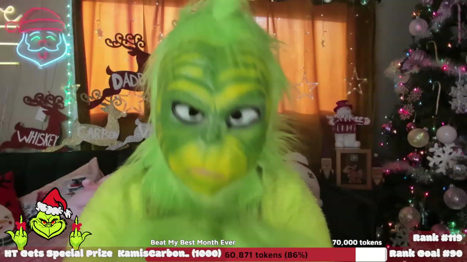 Gallery image thumbnail from Kamila__'s myfreecams stream on, 12/25/2022, 20:50 image 2 of 20