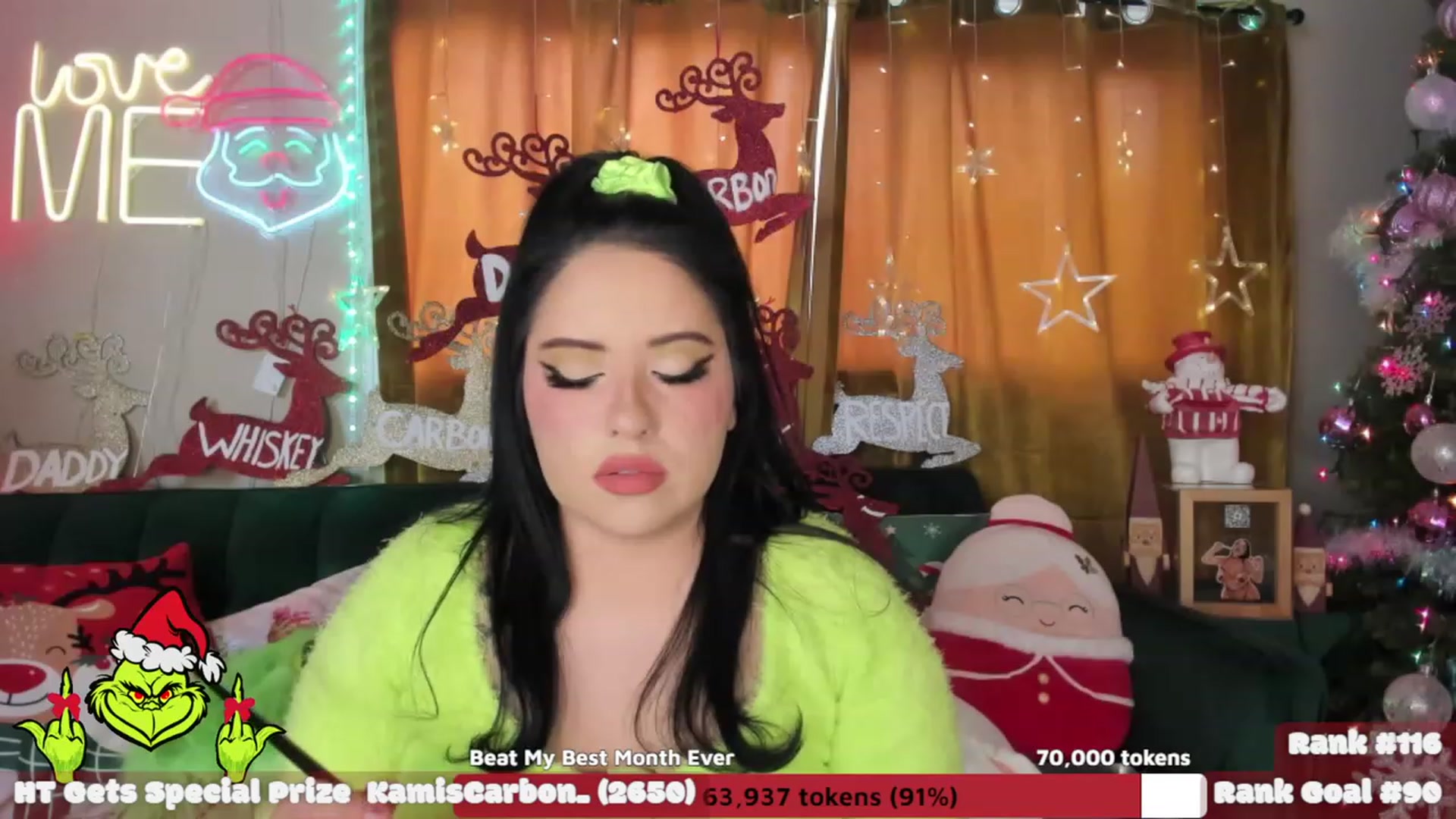 Gallery image thumbnail from Kamila__'s myfreecams stream on, 12/25/2022, 20:50 image 18 of 20