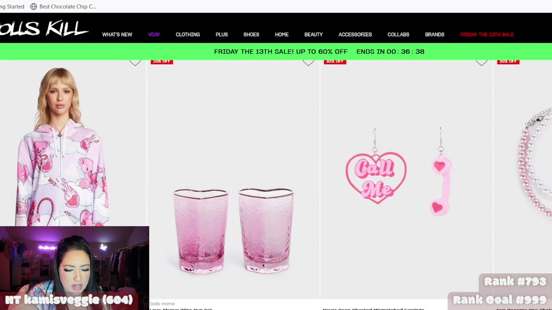Gallery image thumbnail from Kamila__'s myfreecams stream on, 01/13/2023, 03:56 image 16 of 20