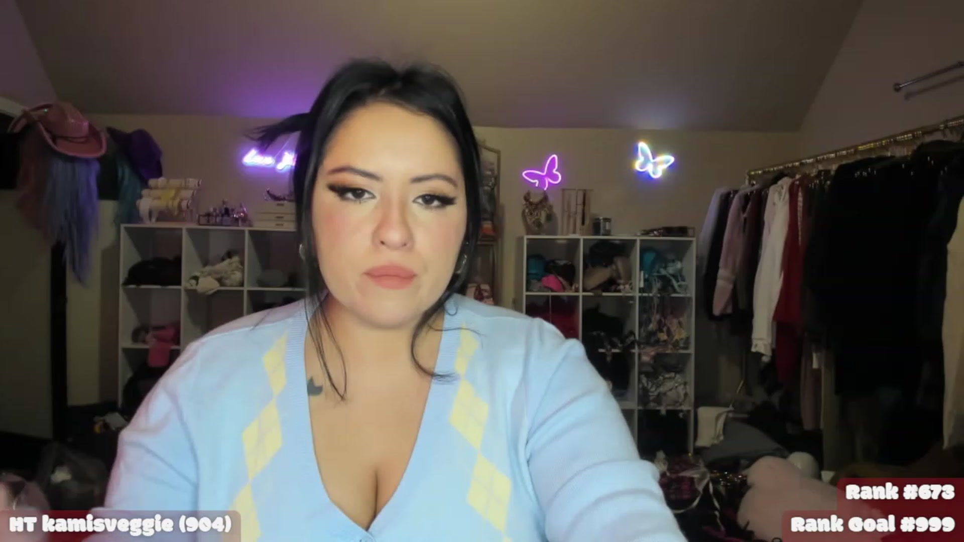 Gallery image thumbnail from Kamila__'s myfreecams stream on, 01/16/2023, 07:41 image 8 of 20