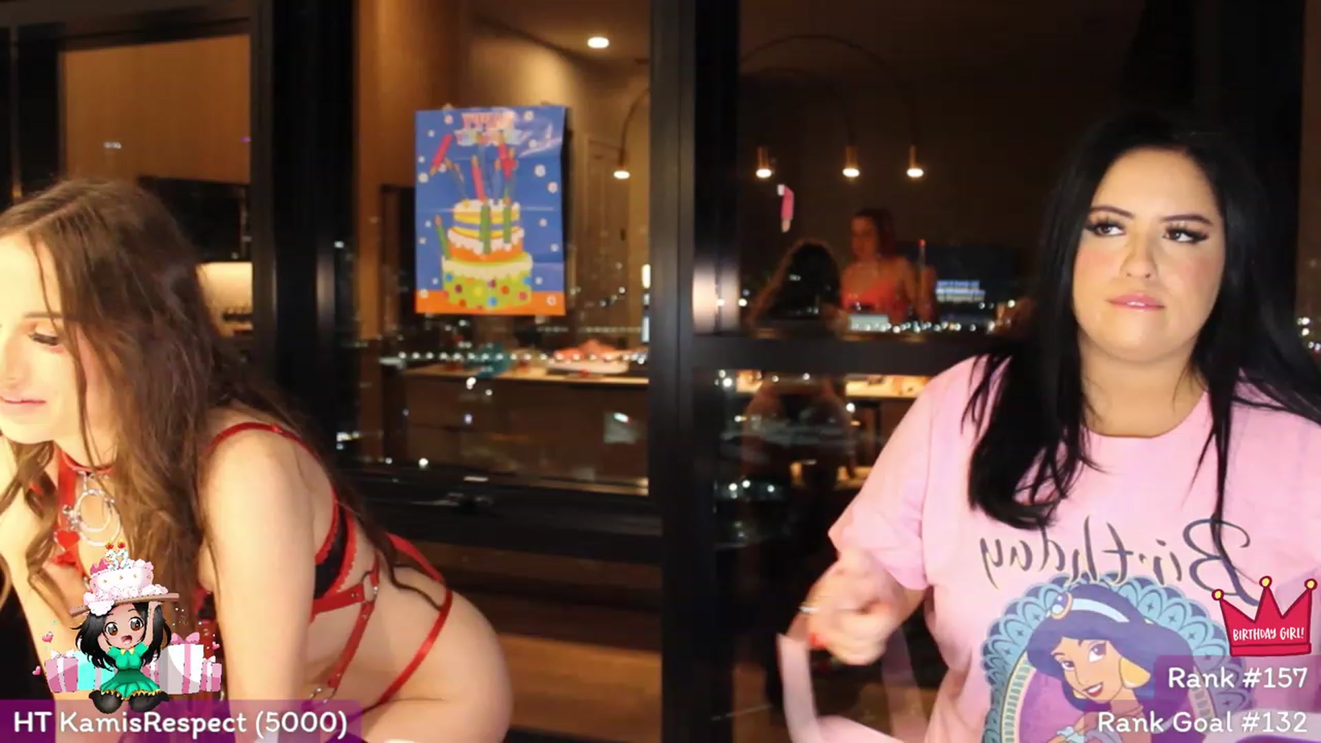 Gallery image thumbnail from Kamila__'s myfreecams stream on, 02/11/2023, 02:44 image 16 of 20