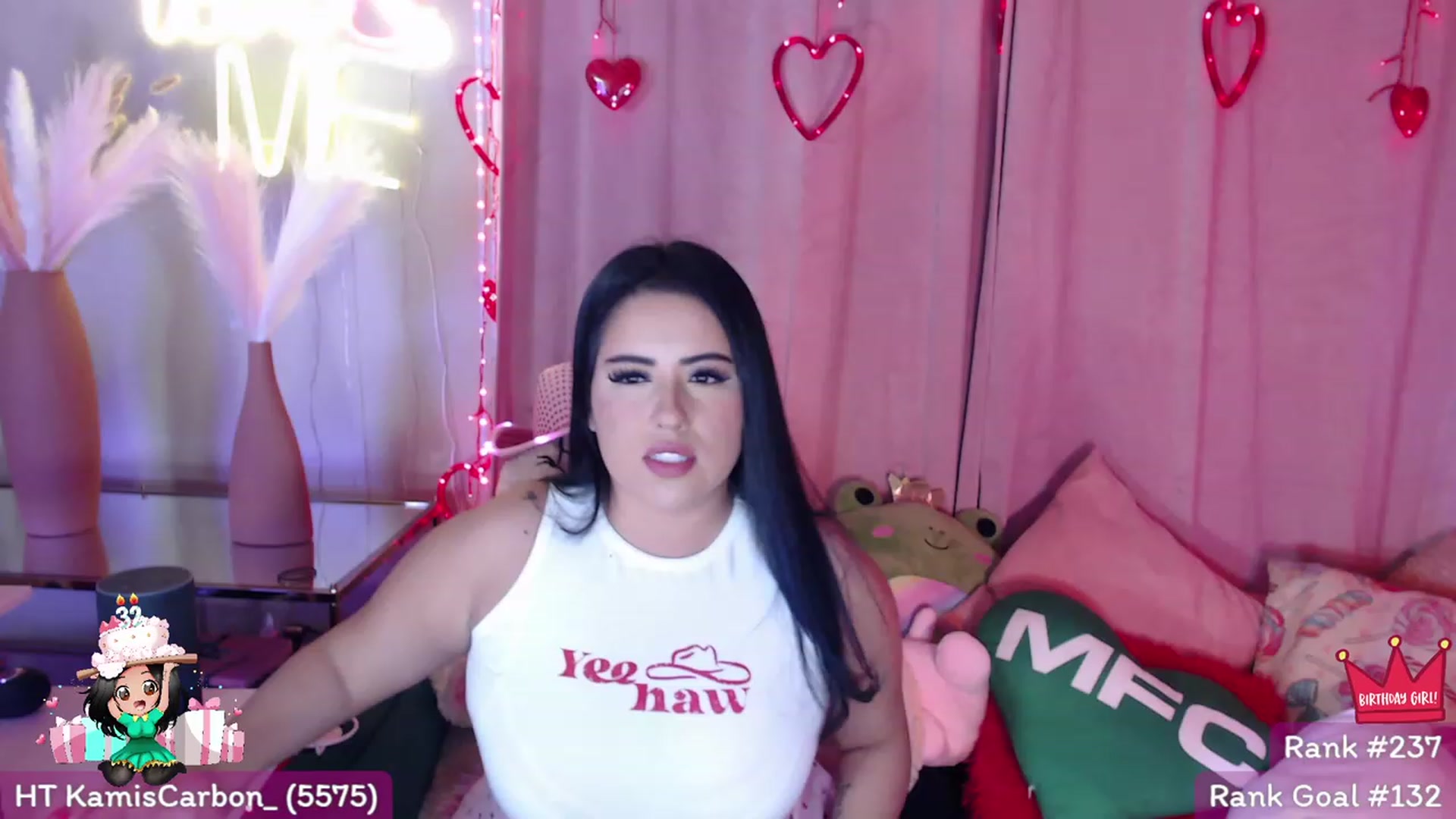 Gallery image thumbnail from Kamila__'s myfreecams stream on, 02/25/2023, 06:38 image 3 of 20