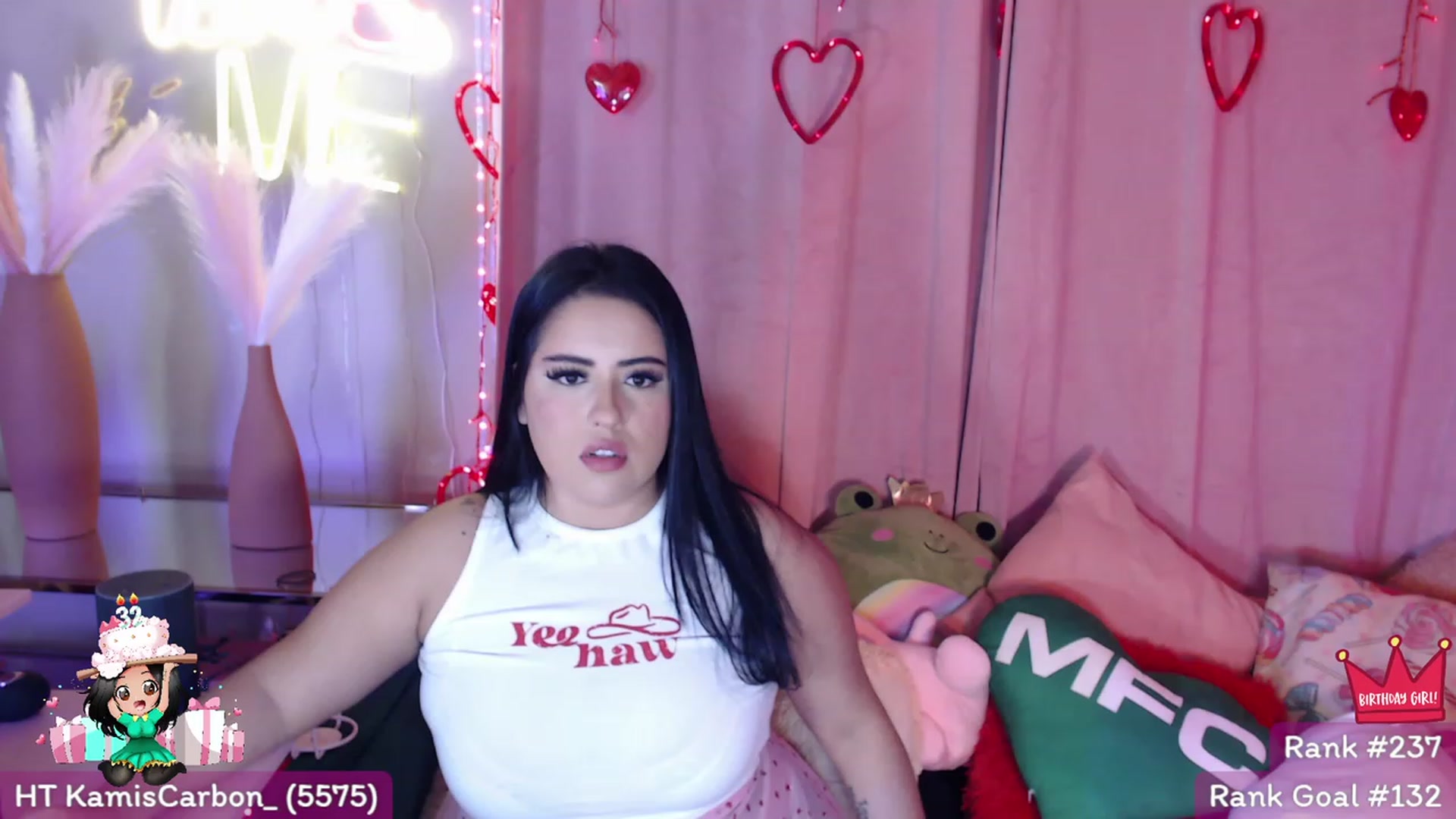 Gallery image thumbnail from Kamila__'s myfreecams stream on, 02/25/2023, 06:38 image 4 of 20