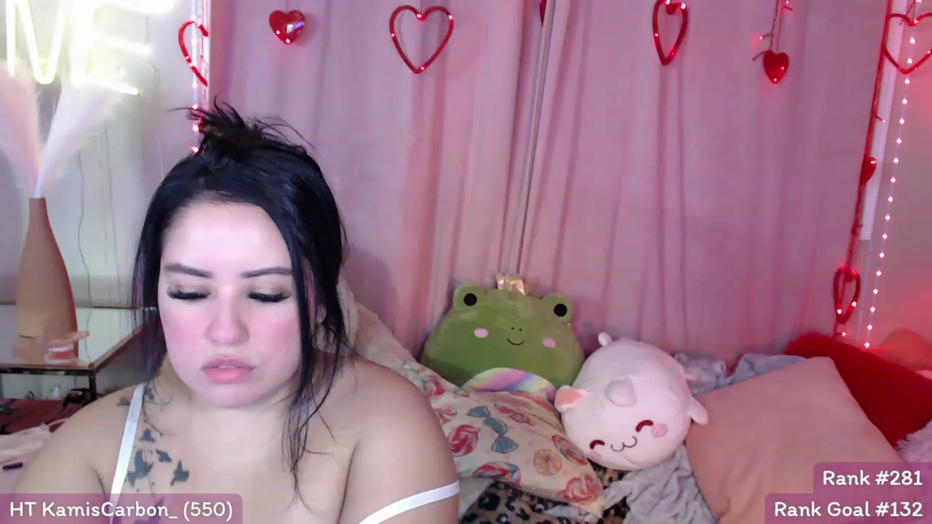 Gallery image thumbnail from Kamila__'s myfreecams stream on, 03/01/2023, 02:24 image 15 of 20