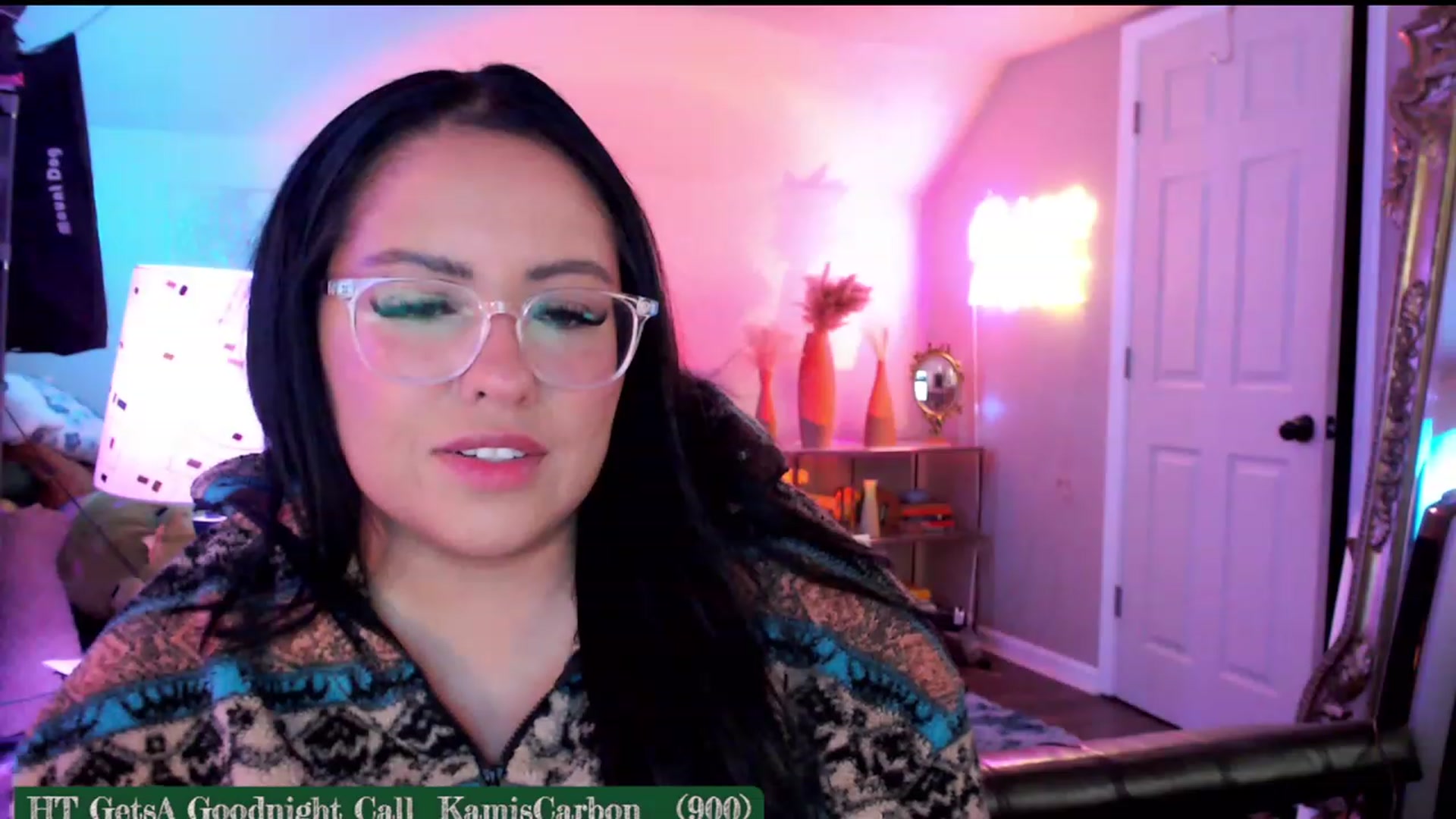 Gallery image thumbnail from Kamila__'s myfreecams stream on, 05/20/2023, 07:37 image 6 of 20