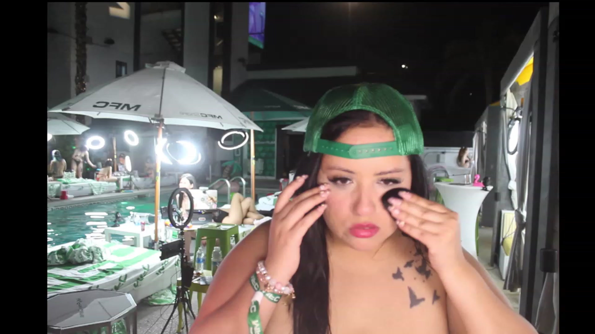 Gallery image thumbnail from Kamila__'s myfreecams stream on, 05/23/2023, 07:23 image 6 of 20