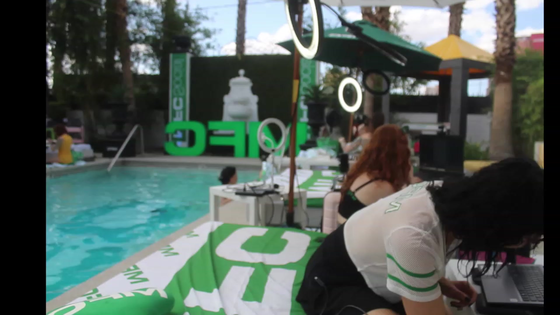 Gallery image thumbnail from Kamila__'s myfreecams stream on, 05/23/2023, 23:16 image 1 of 20