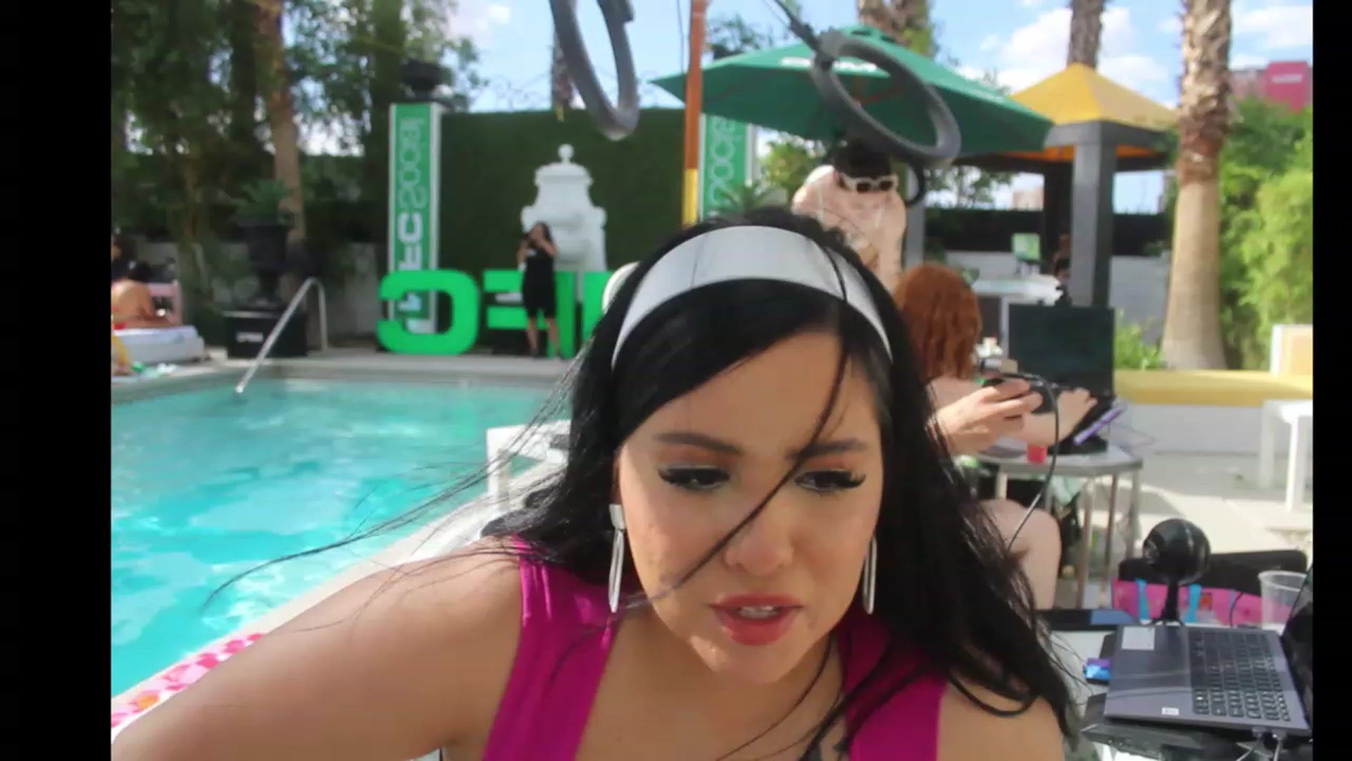 Gallery image thumbnail from Kamila__'s myfreecams stream on, 05/23/2023, 23:16 image 18 of 20