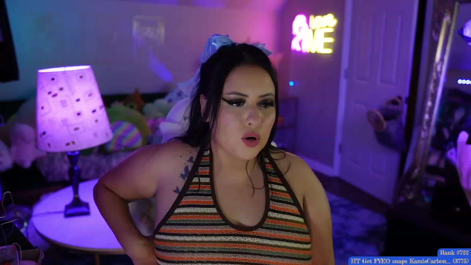 Gallery image thumbnail from Kamila__'s myfreecams stream on, 07/01/2023, 04:03 image 15 of 20