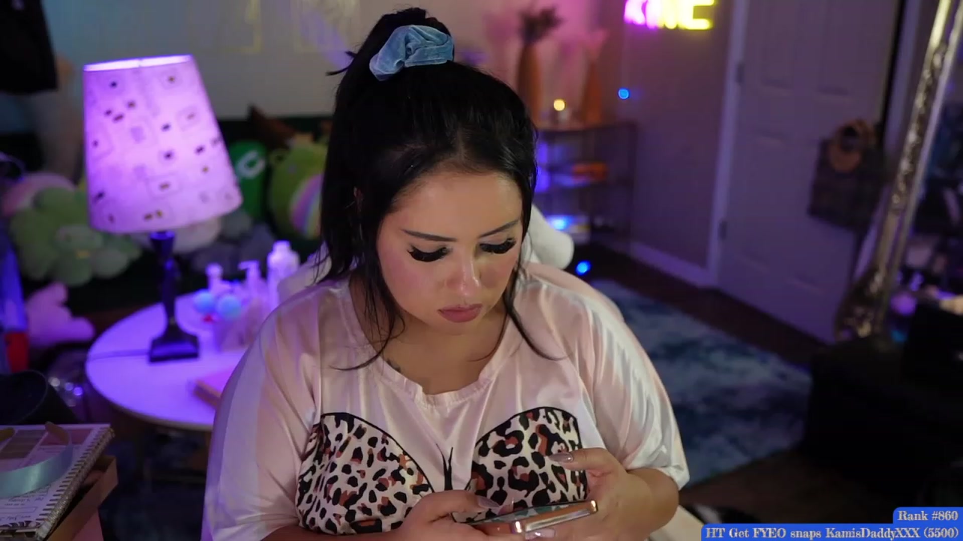 Gallery image thumbnail from Kamila__'s myfreecams stream on, 07/04/2023, 06:21 image 2 of 20