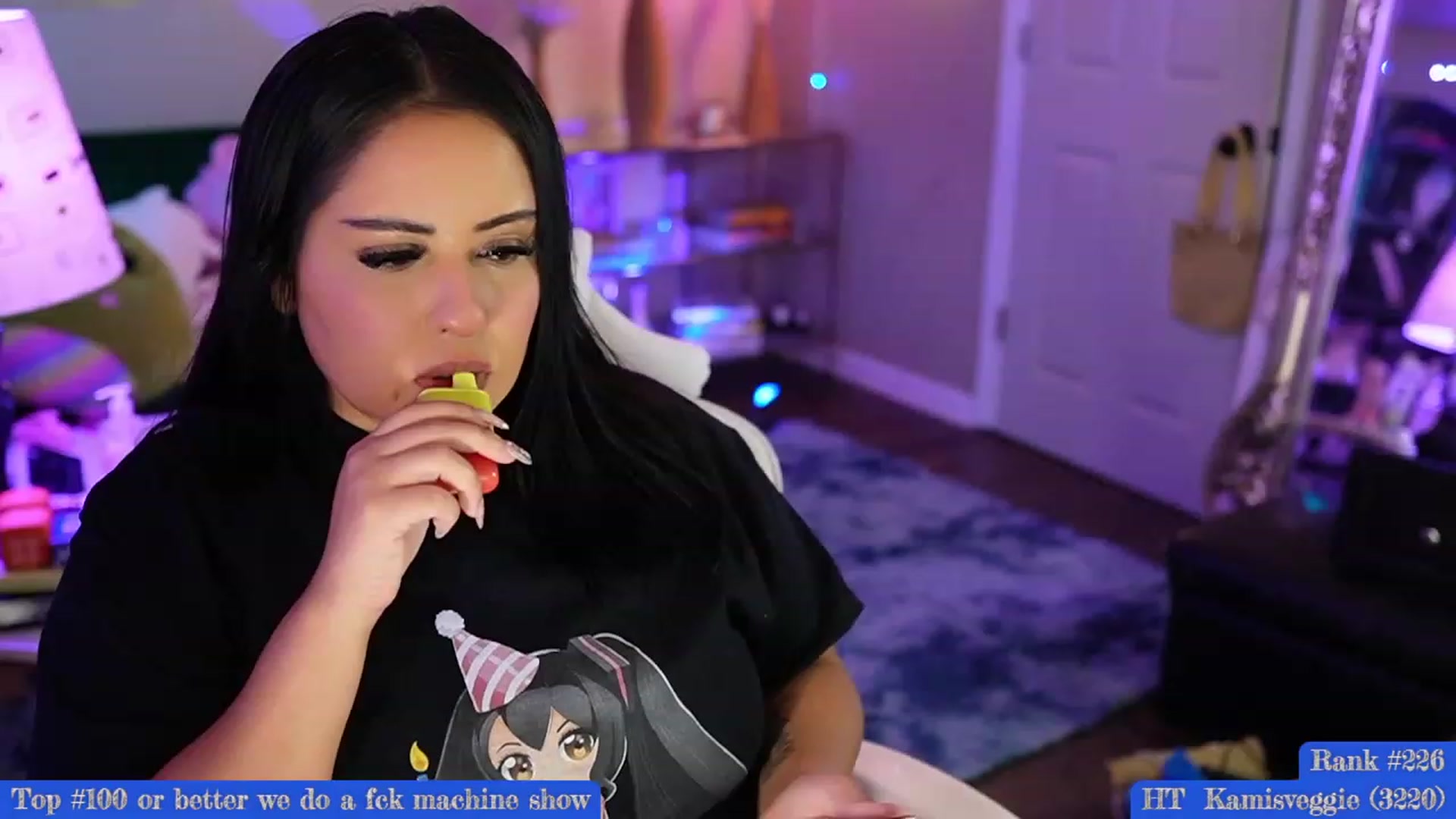 Gallery image thumbnail from Kamila__'s myfreecams stream on, 07/08/2023, 06:07 image 1 of 20