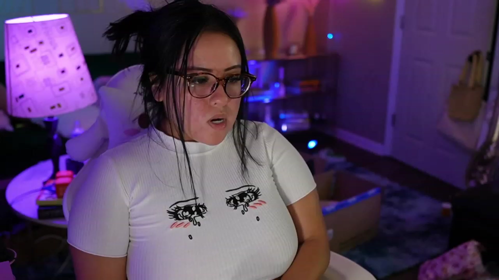 Gallery image thumbnail from Kamila__'s myfreecams stream on, 07/10/2023, 09:13 image 4 of 20
