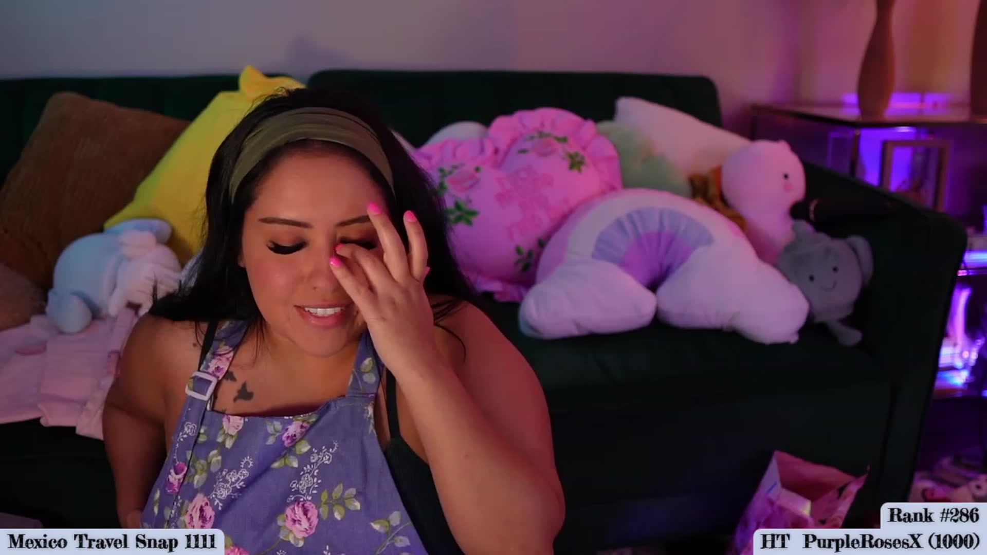 Gallery image thumbnail from Kamila__'s myfreecams stream on, 07/19/2023, 03:54 image 10 of 20
