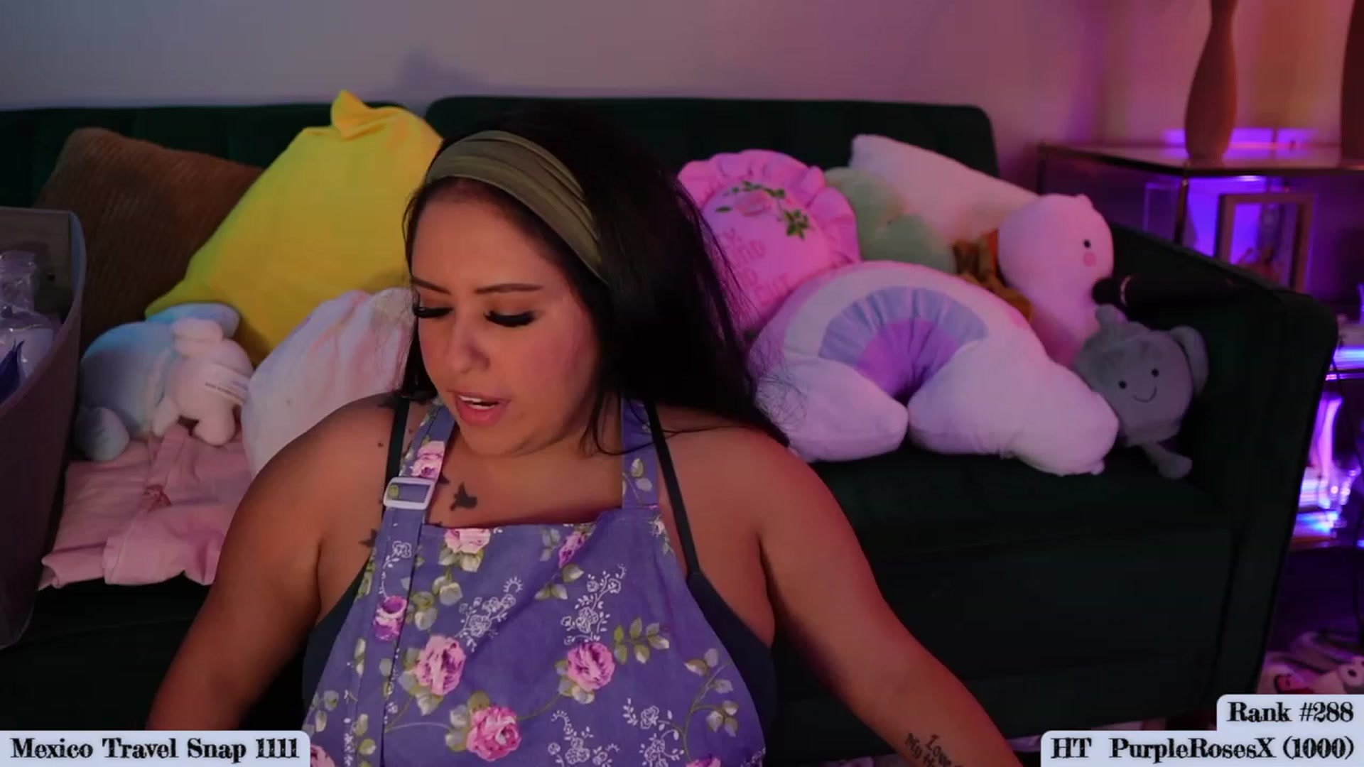 Gallery image thumbnail from Kamila__'s myfreecams stream on, 07/19/2023, 03:54 image 2 of 20
