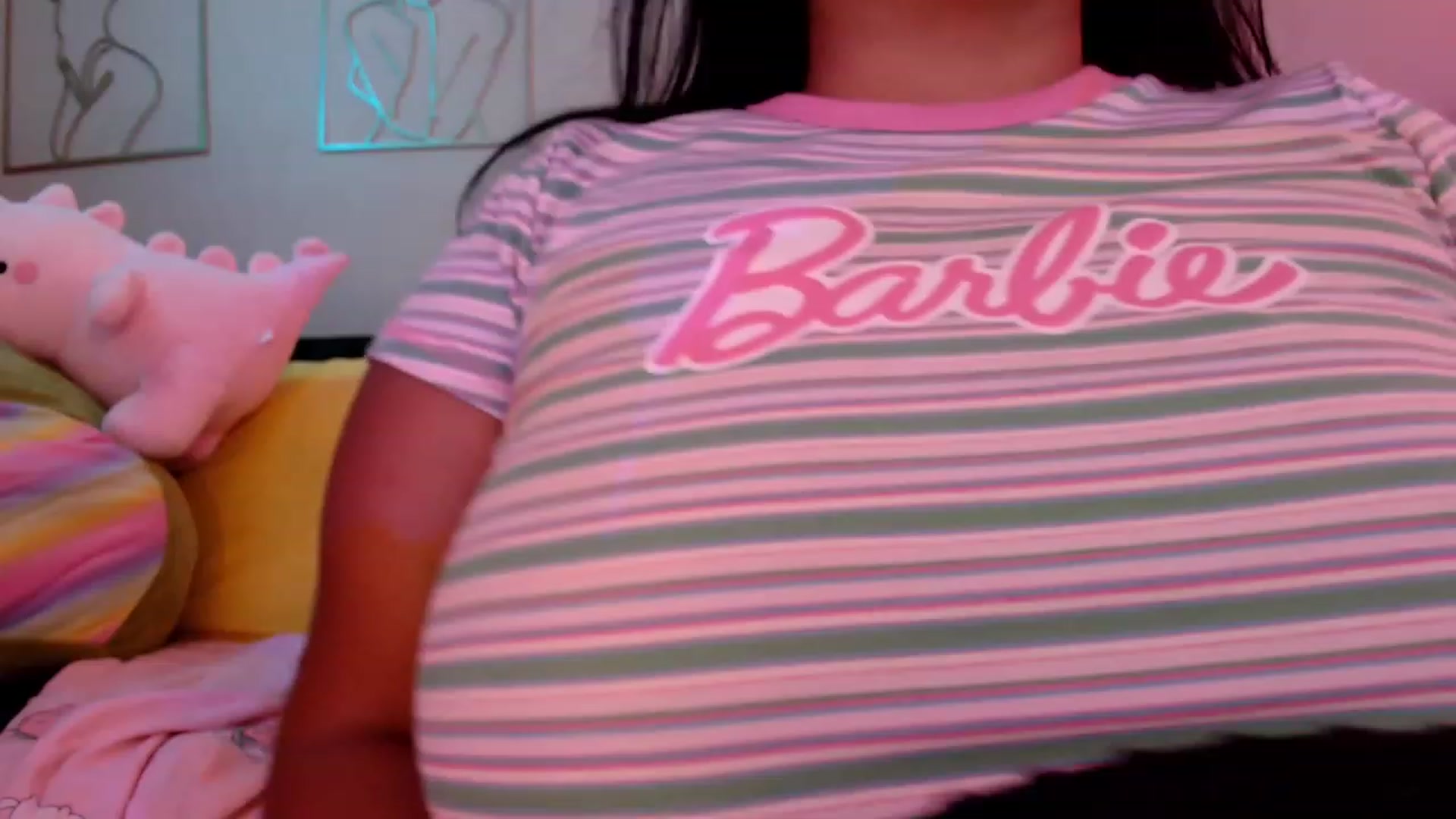 Gallery image thumbnail from Kamila__'s myfreecams stream on, 07/29/2023, 04:51 image 9 of 20