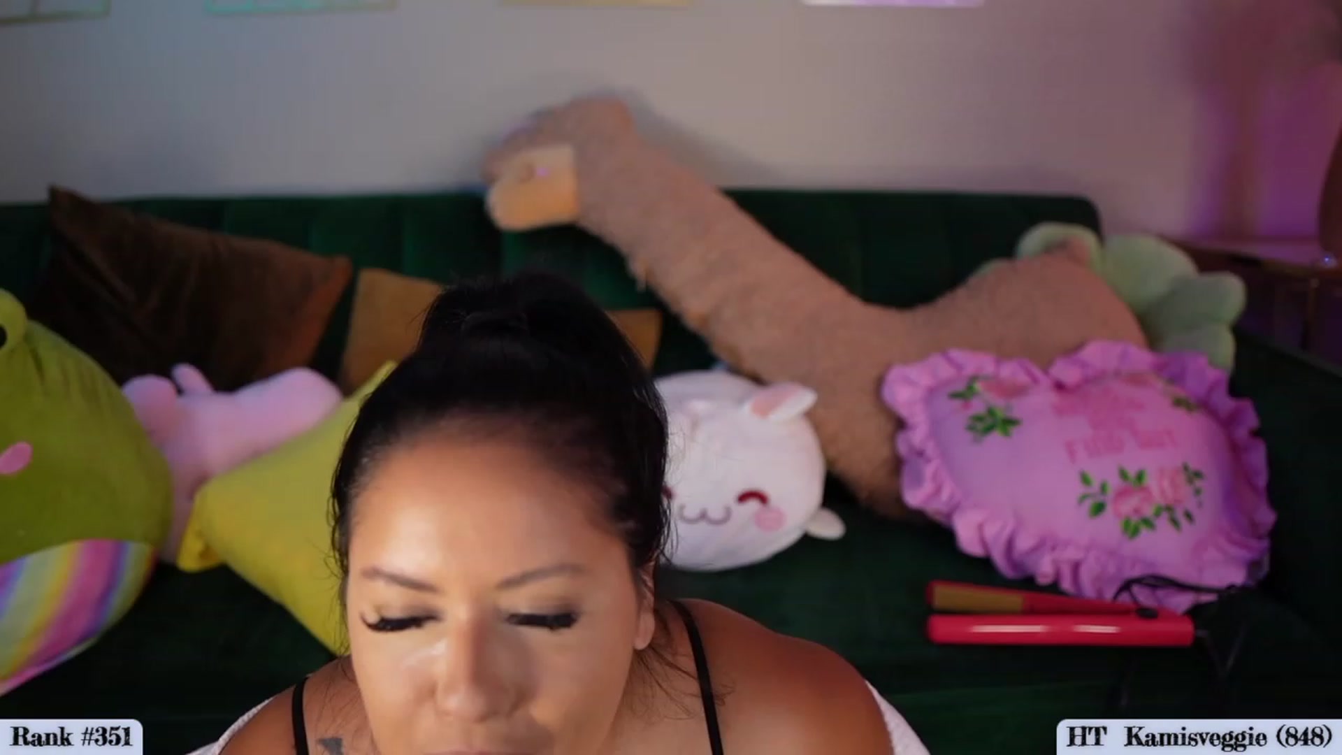 Gallery image thumbnail from Kamila__'s myfreecams stream on, 07/30/2023, 19:40 image 11 of 20