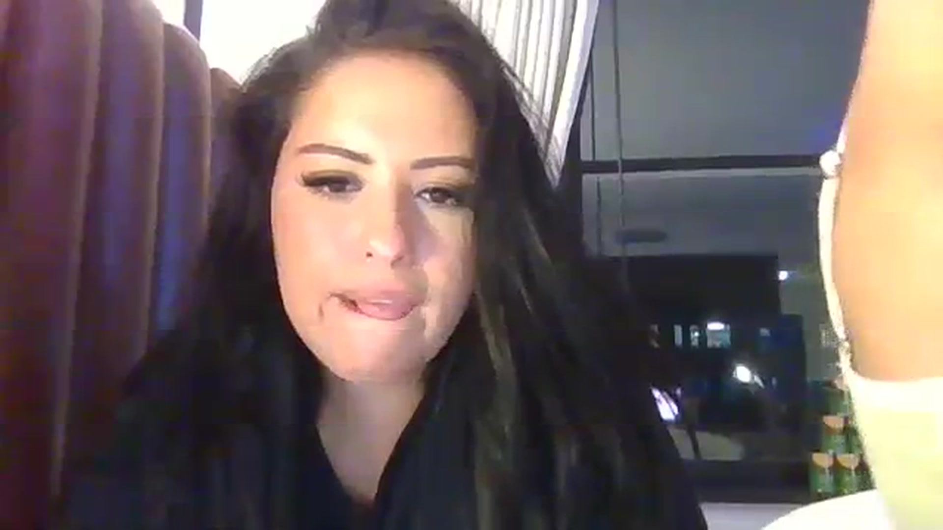 Gallery image thumbnail from Kamila__'s myfreecams stream on, 08/15/2023, 04:04 image 13 of 20