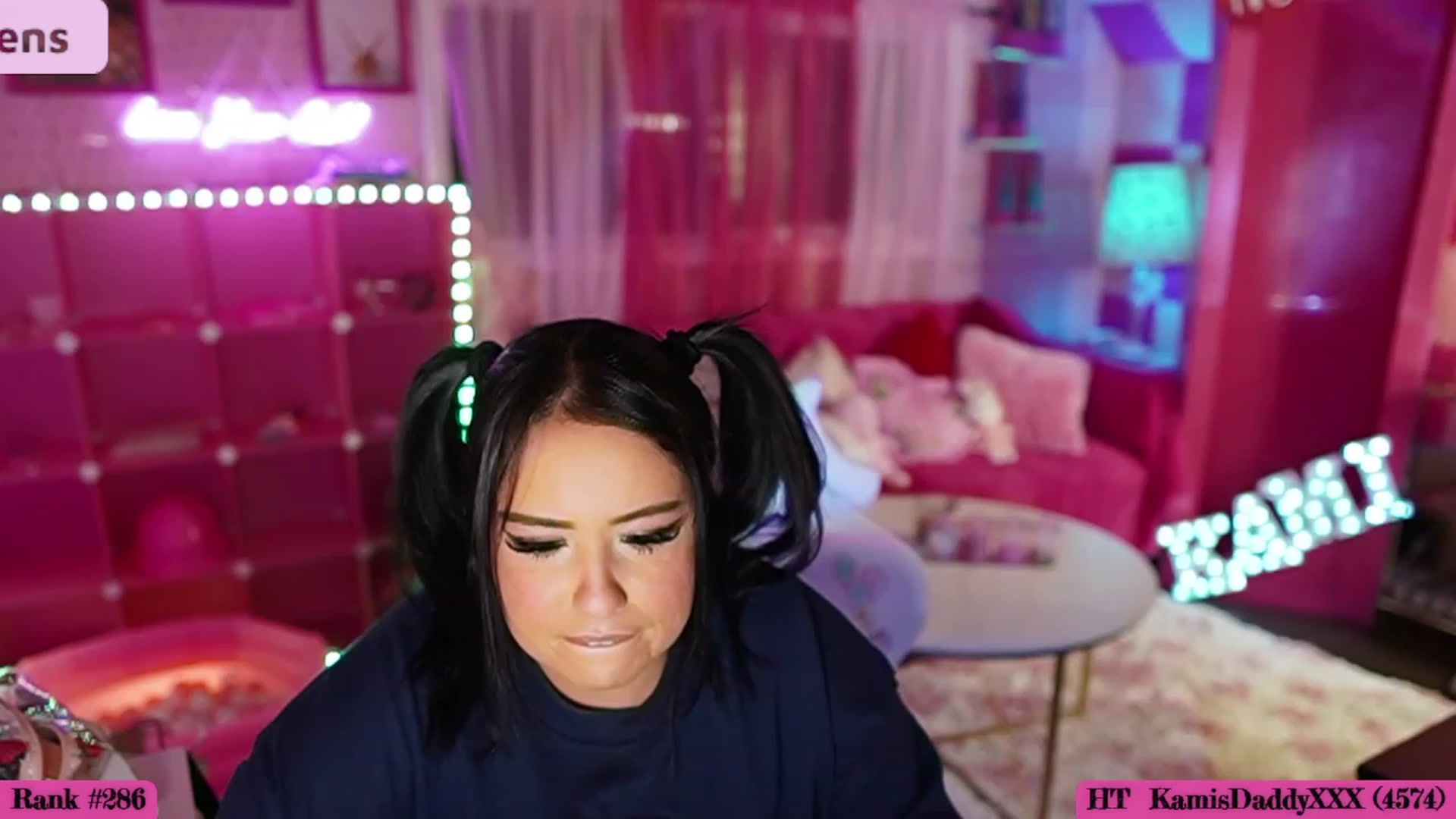 Gallery image thumbnail from Kamila__'s myfreecams stream on, 09/02/2023, 06:32 image 5 of 20