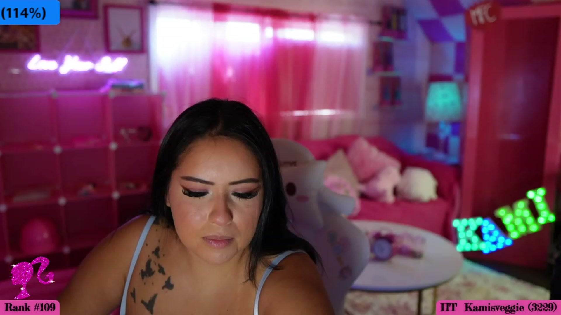 Gallery image thumbnail from Kamila__'s myfreecams stream on, 09/03/2023, 20:48 image 3 of 20
