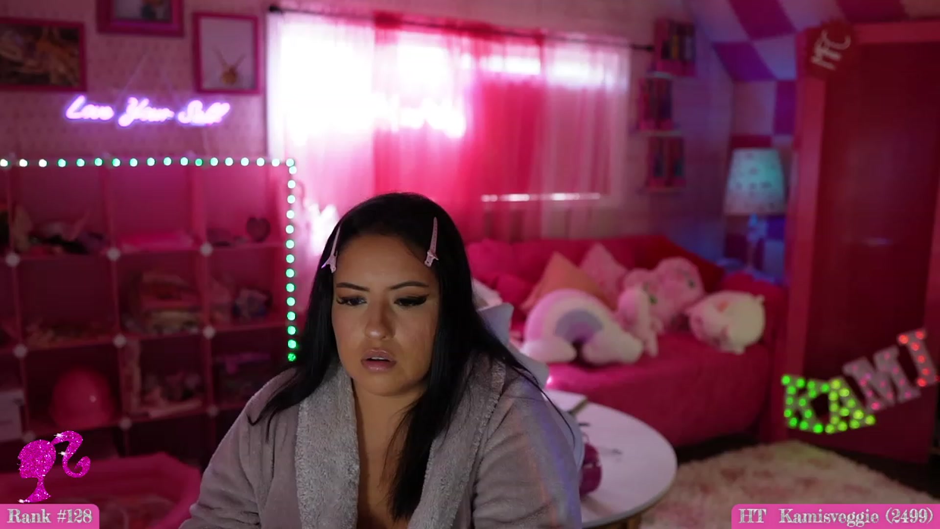 Gallery image thumbnail from Kamila__'s myfreecams stream on, 09/10/2023, 18:15 image 20 of 20