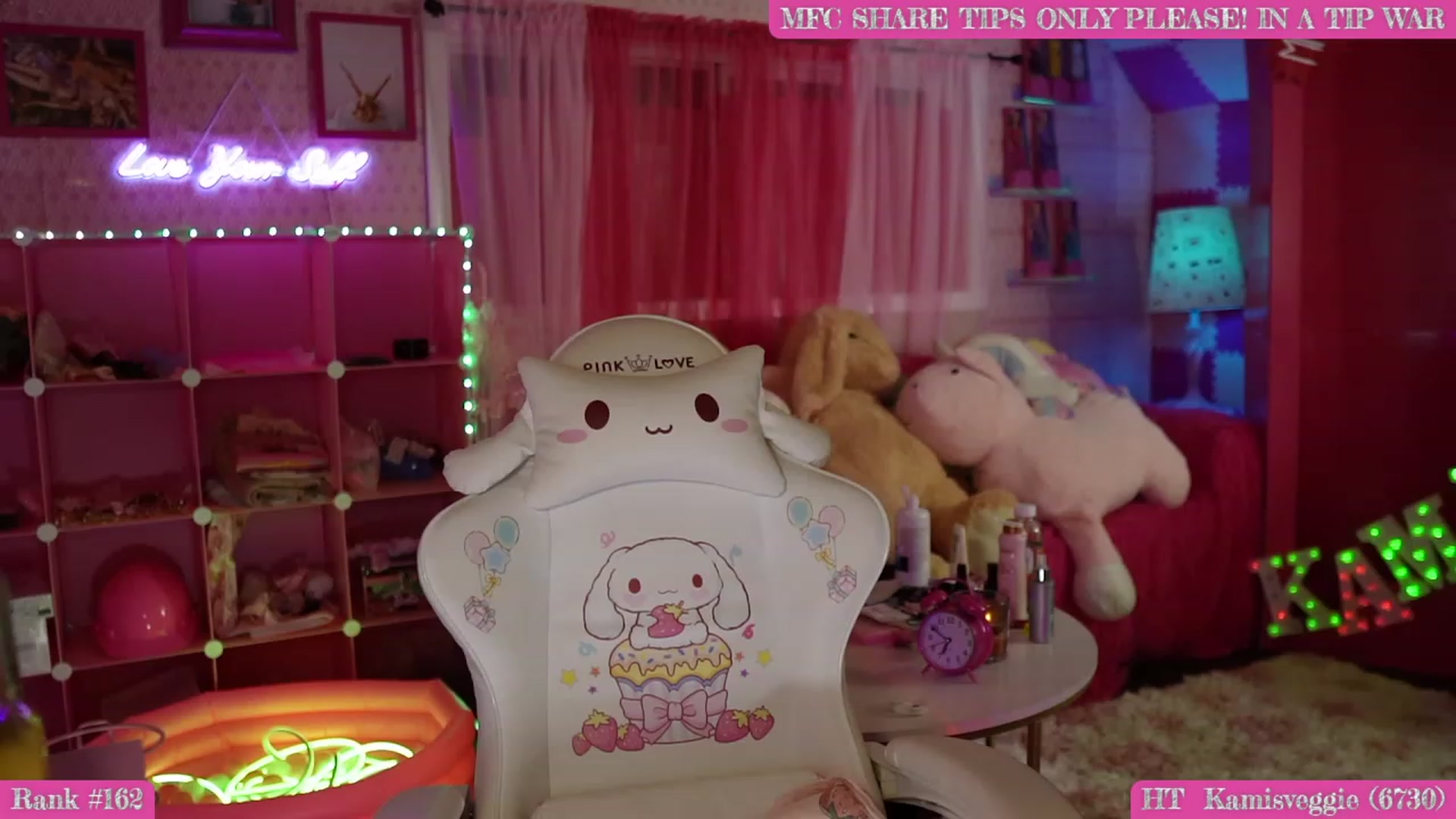 Gallery image thumbnail from Kamila__'s myfreecams stream on, 09/24/2023, 08:09 image 1 of 20
