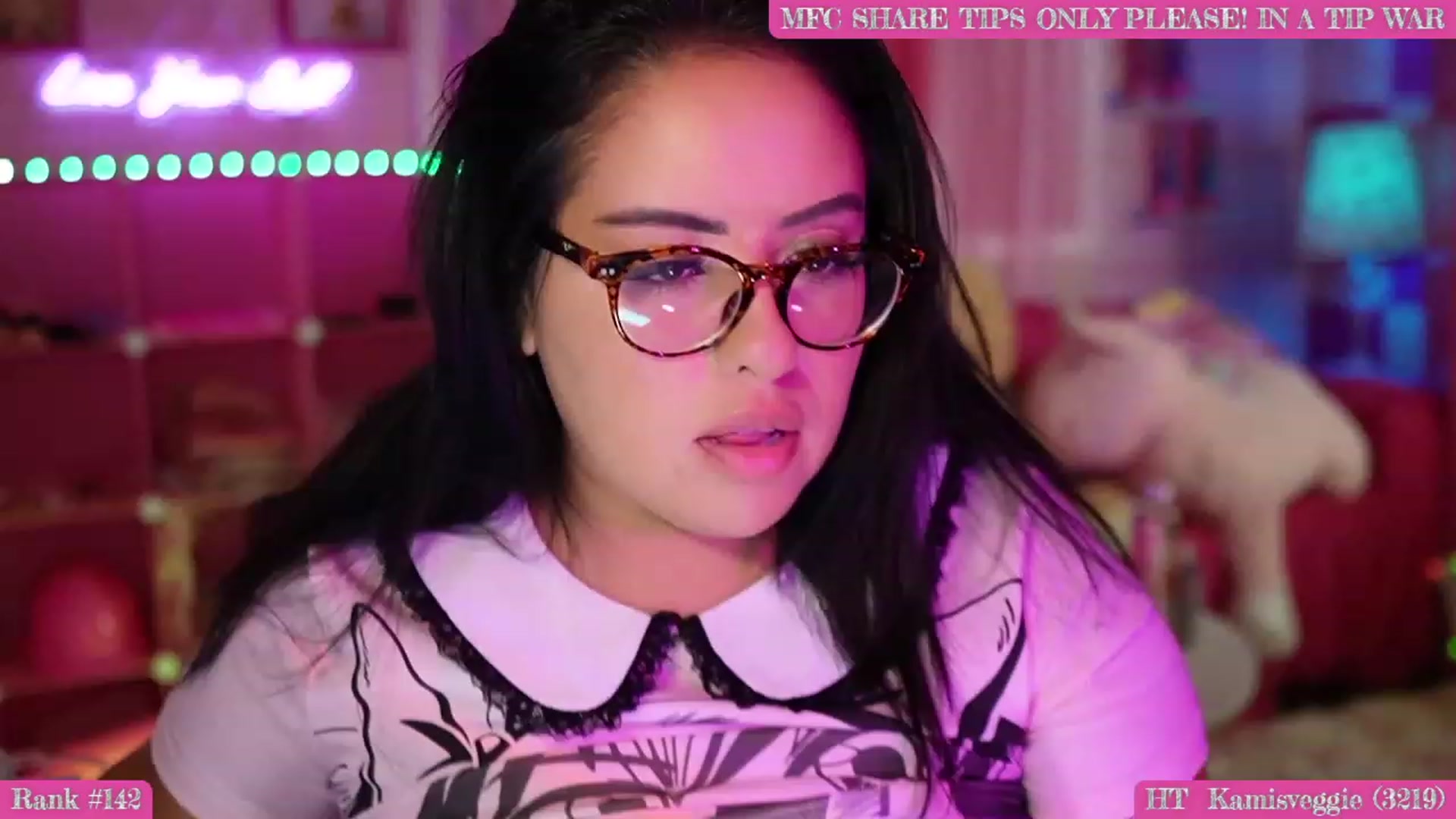 Gallery image thumbnail from Kamila__'s myfreecams stream on, 09/24/2023, 10:48 image 7 of 20