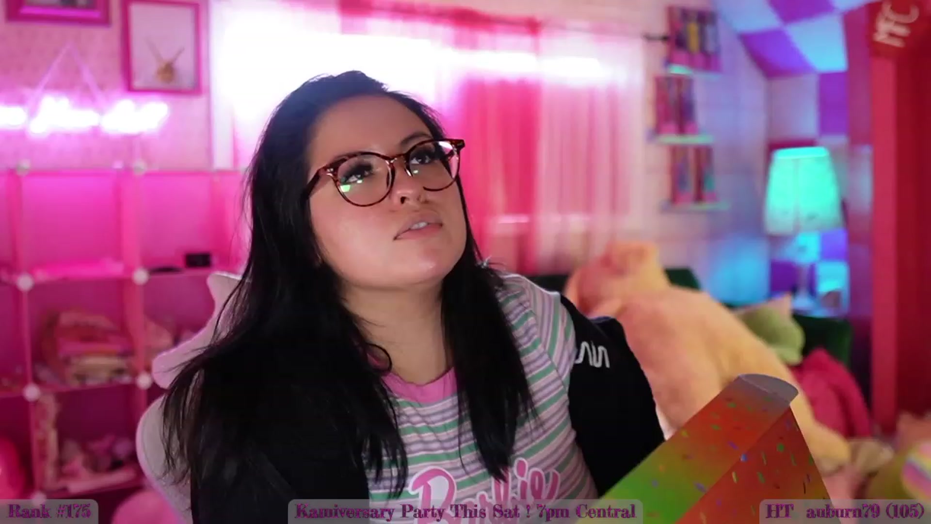 Gallery image thumbnail from Kamila__'s myfreecams stream on, 09/29/2023, 21:43 image 10 of 20