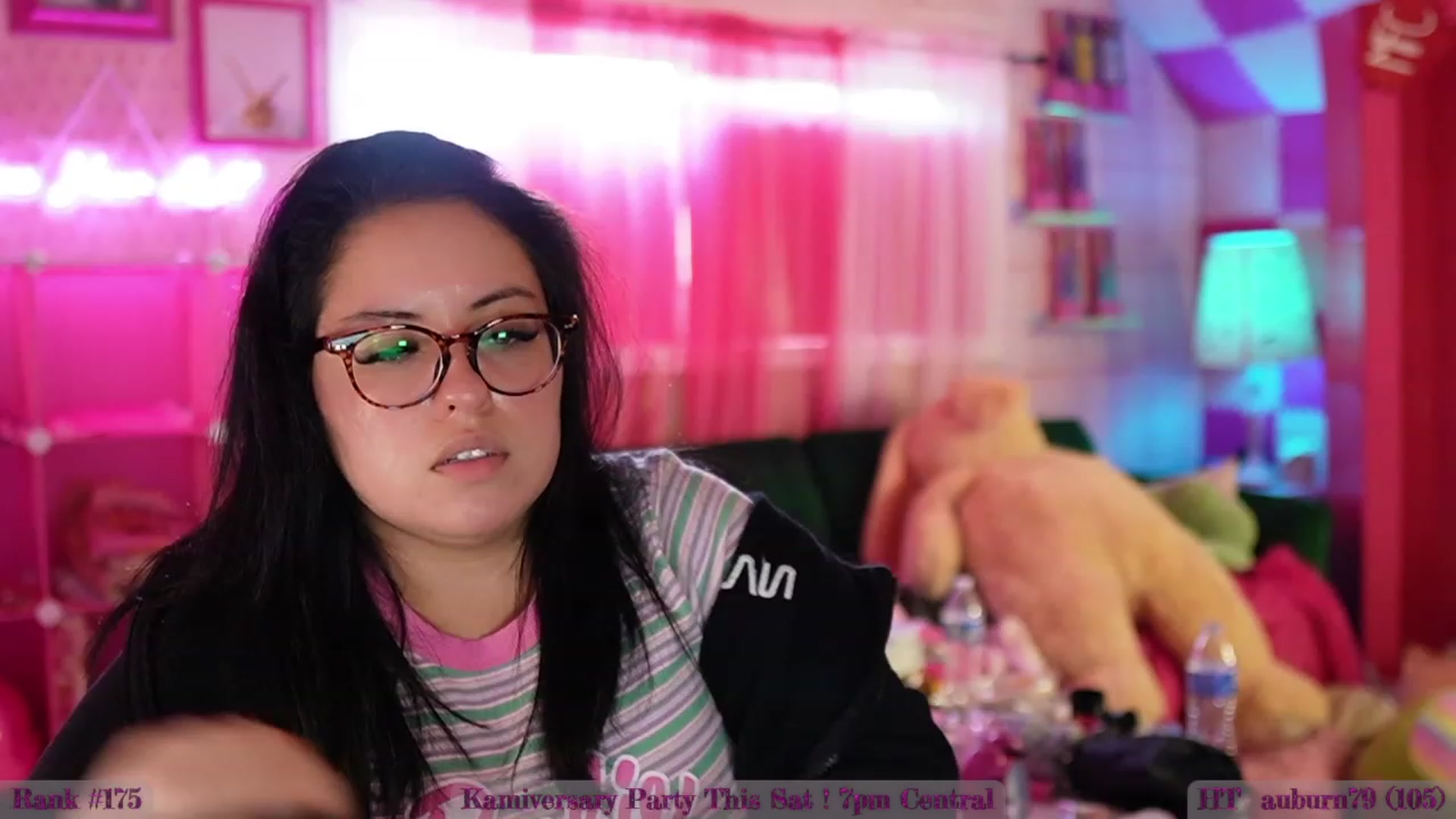 Gallery image thumbnail from Kamila__'s myfreecams stream on, 09/29/2023, 21:43 image 13 of 20