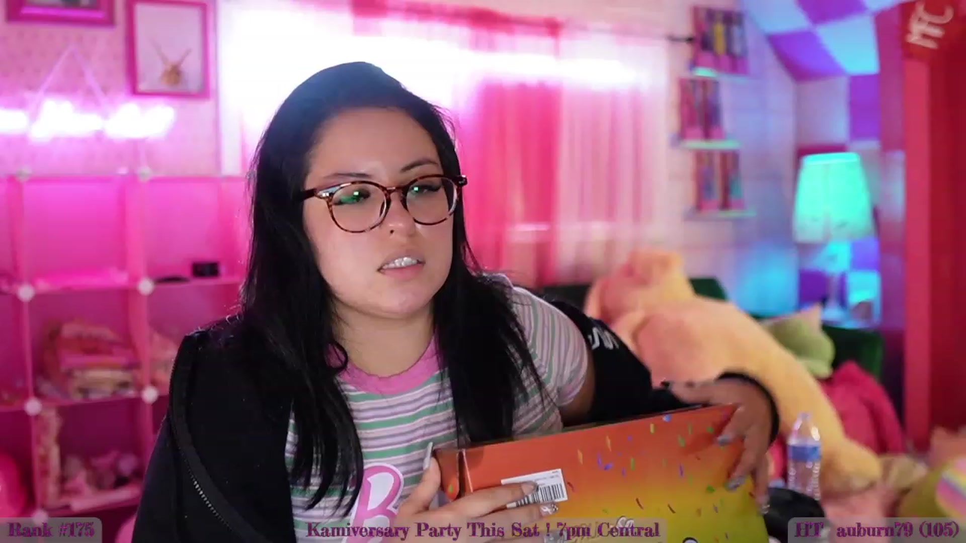 Gallery image thumbnail from Kamila__'s myfreecams stream on, 09/29/2023, 21:43 image 9 of 20