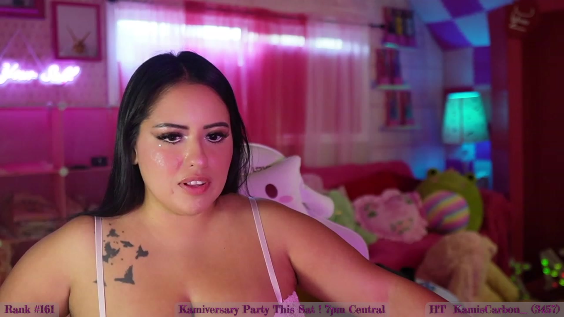 Gallery image thumbnail from Kamila__'s myfreecams stream on, 09/30/2023, 14:35 image 11 of 20