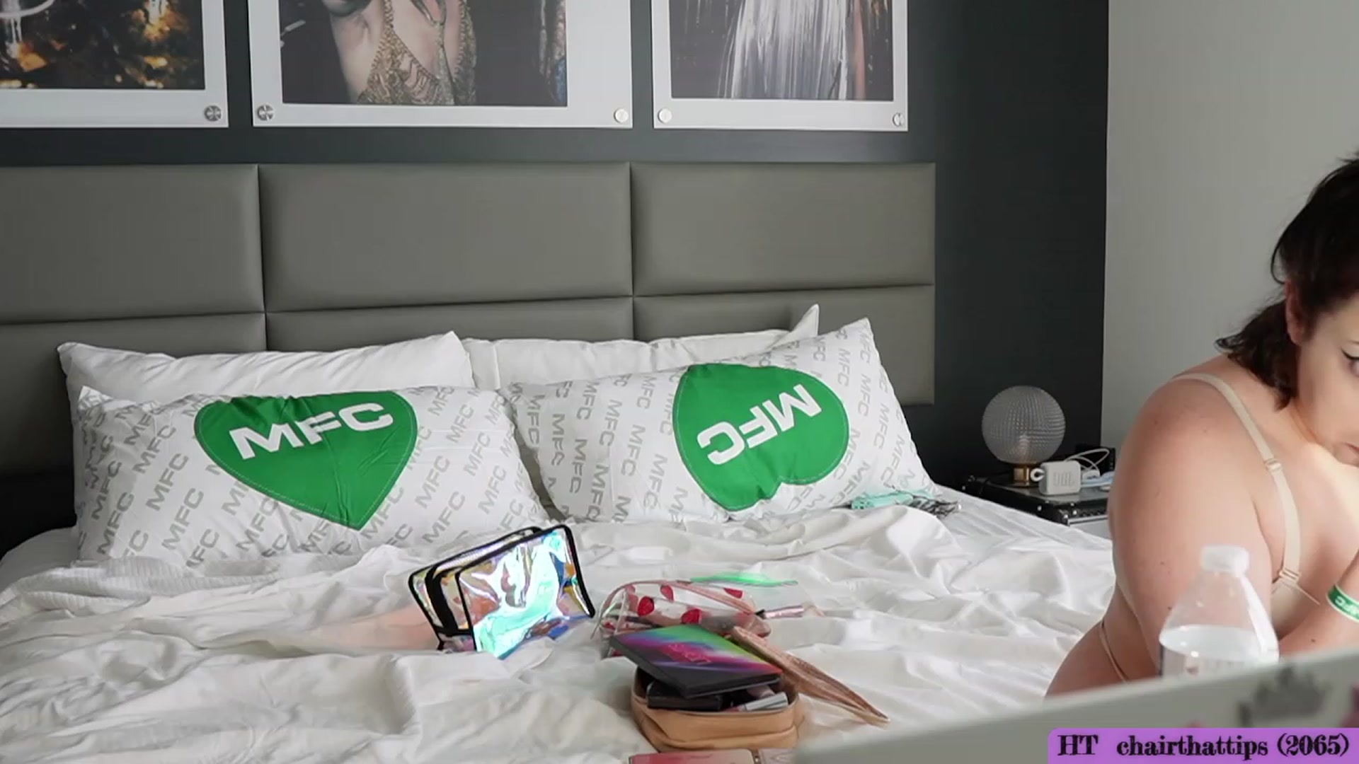 Gallery image thumbnail from Kamila__'s myfreecams stream on, 10/10/2023, 23:46 image 19 of 20