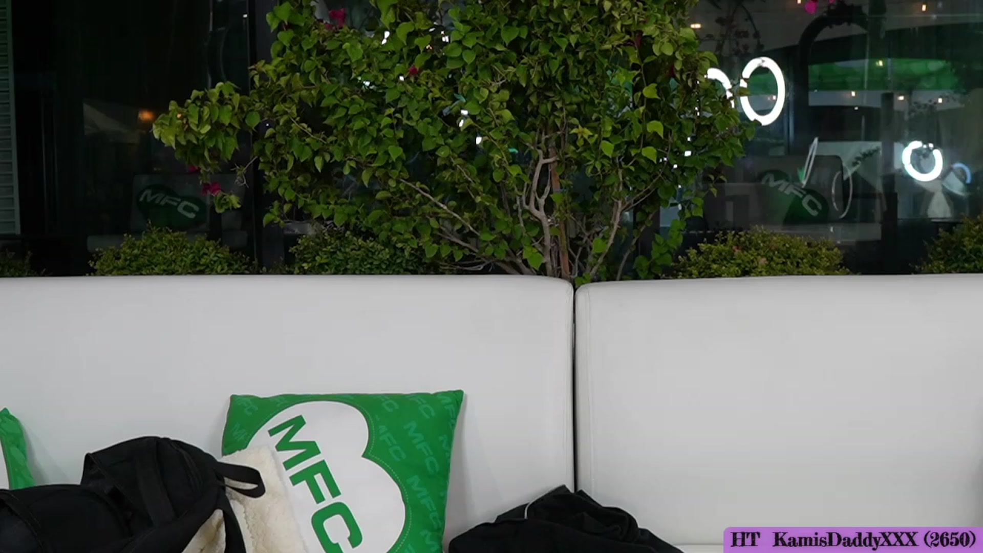 Gallery image thumbnail from Kamila__'s myfreecams stream on, 10/11/2023, 09:26 image 15 of 20