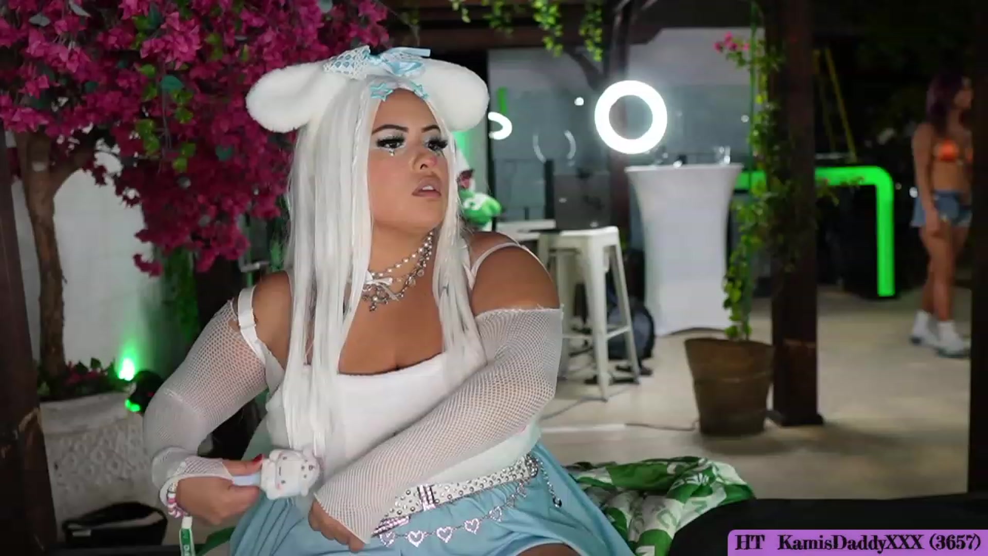 Gallery image thumbnail from Kamila__'s myfreecams stream on, 10/12/2023, 03:06 image 17 of 20