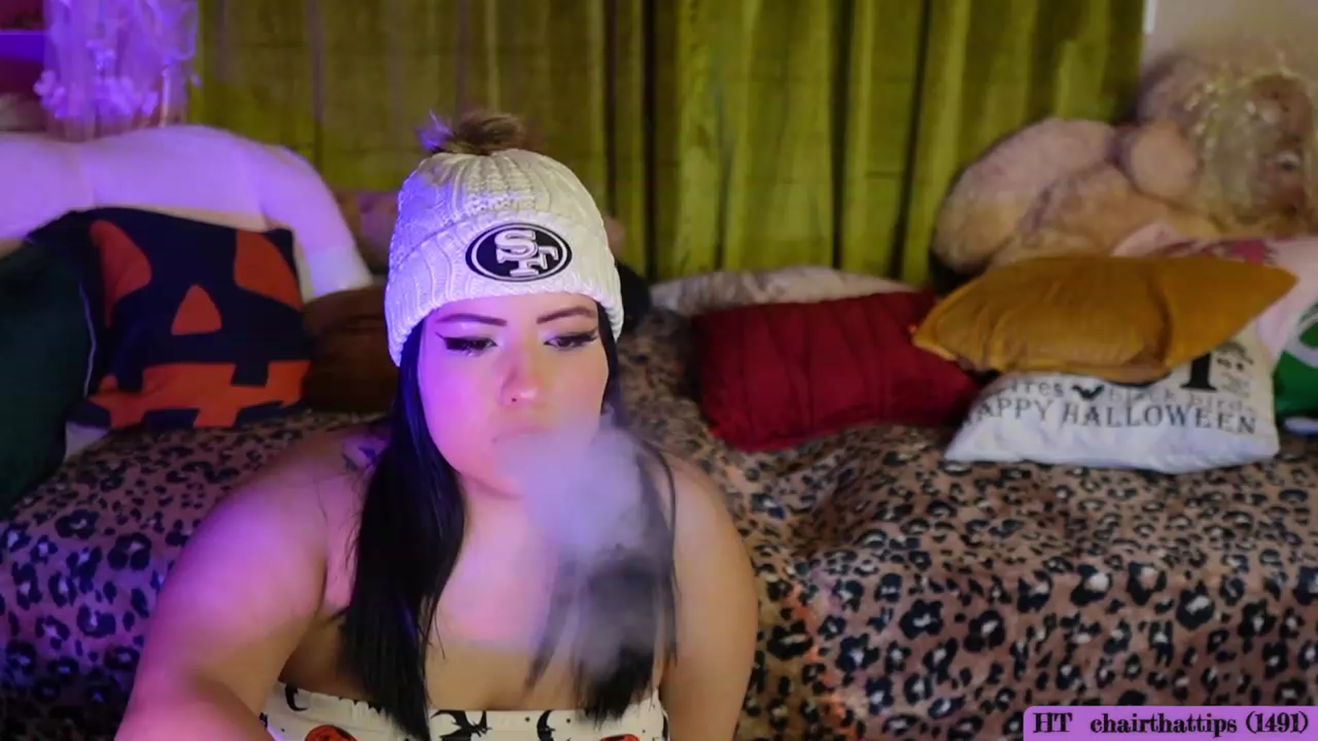Gallery image thumbnail from Kamila__'s myfreecams stream on, 10/24/2023, 03:21 image 7 of 20