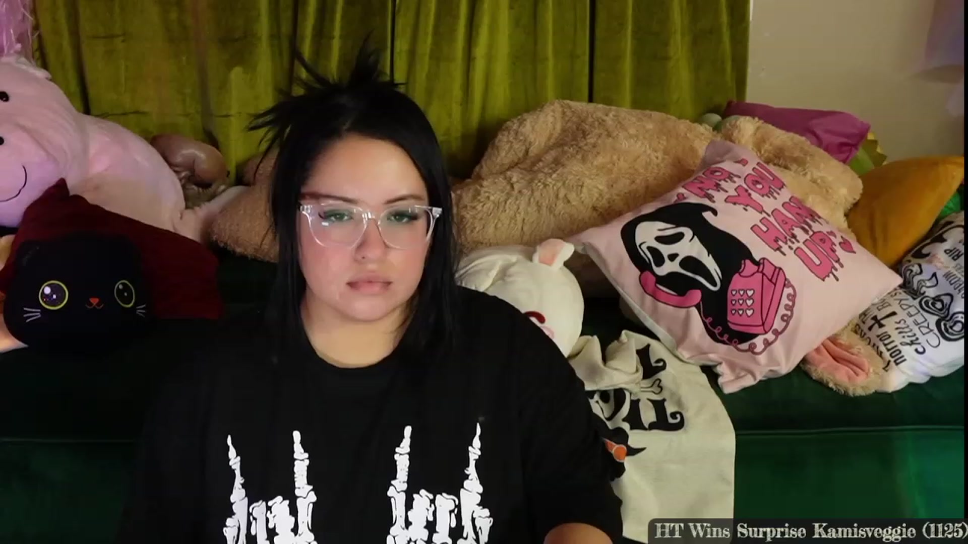Gallery image thumbnail from Kamila__'s myfreecams stream on, 10/30/2023, 03:02 image 5 of 20