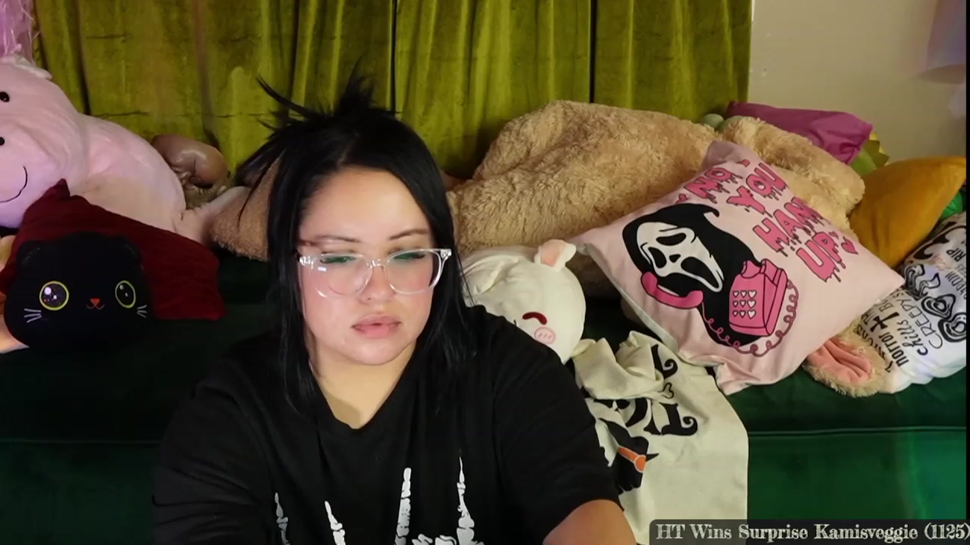 Gallery image thumbnail from Kamila__'s myfreecams stream on, 10/30/2023, 03:02 image 8 of 20