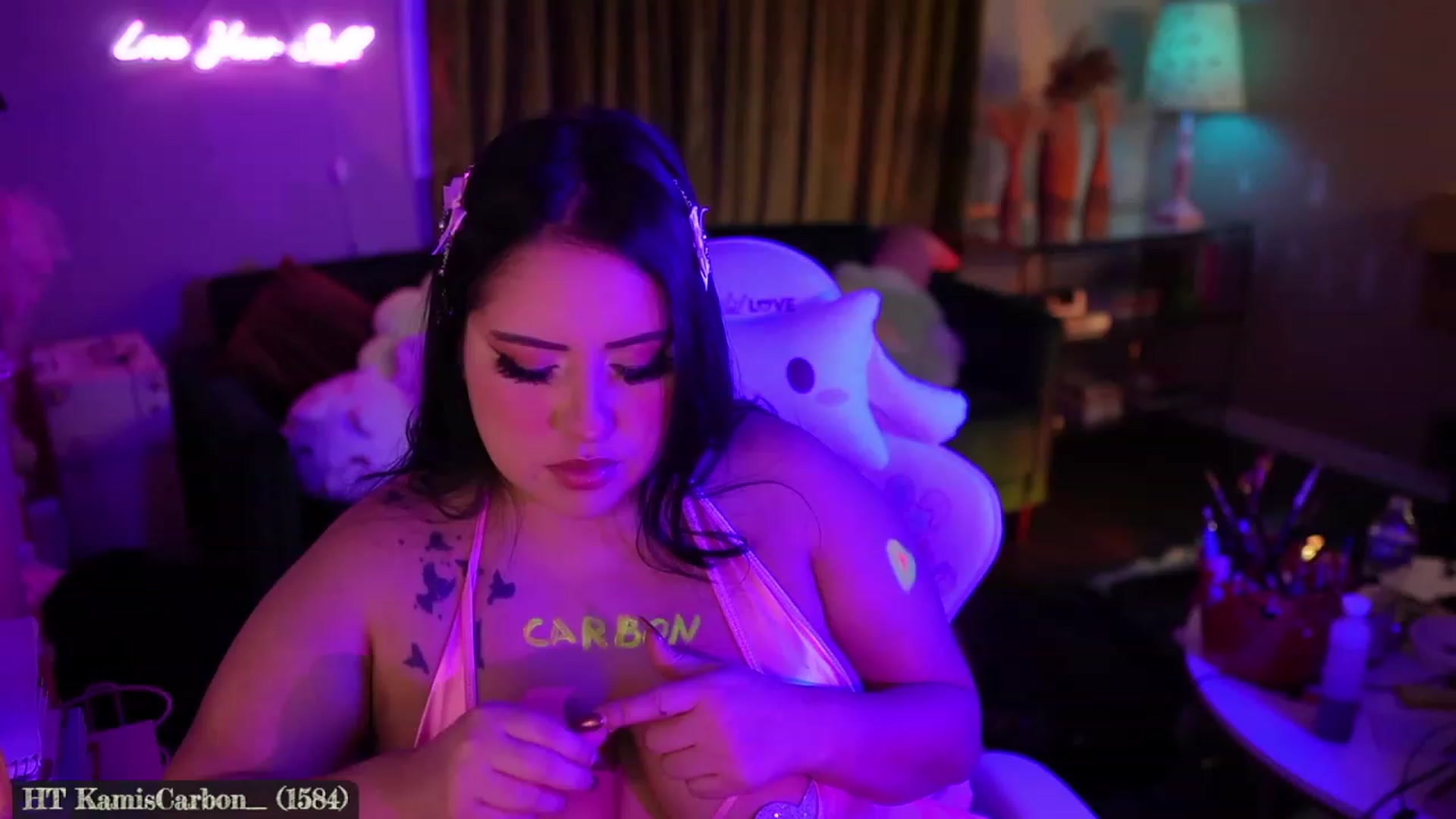 Gallery image thumbnail from Kamila__'s myfreecams stream on, 11/19/2023, 05:05 image 7 of 20