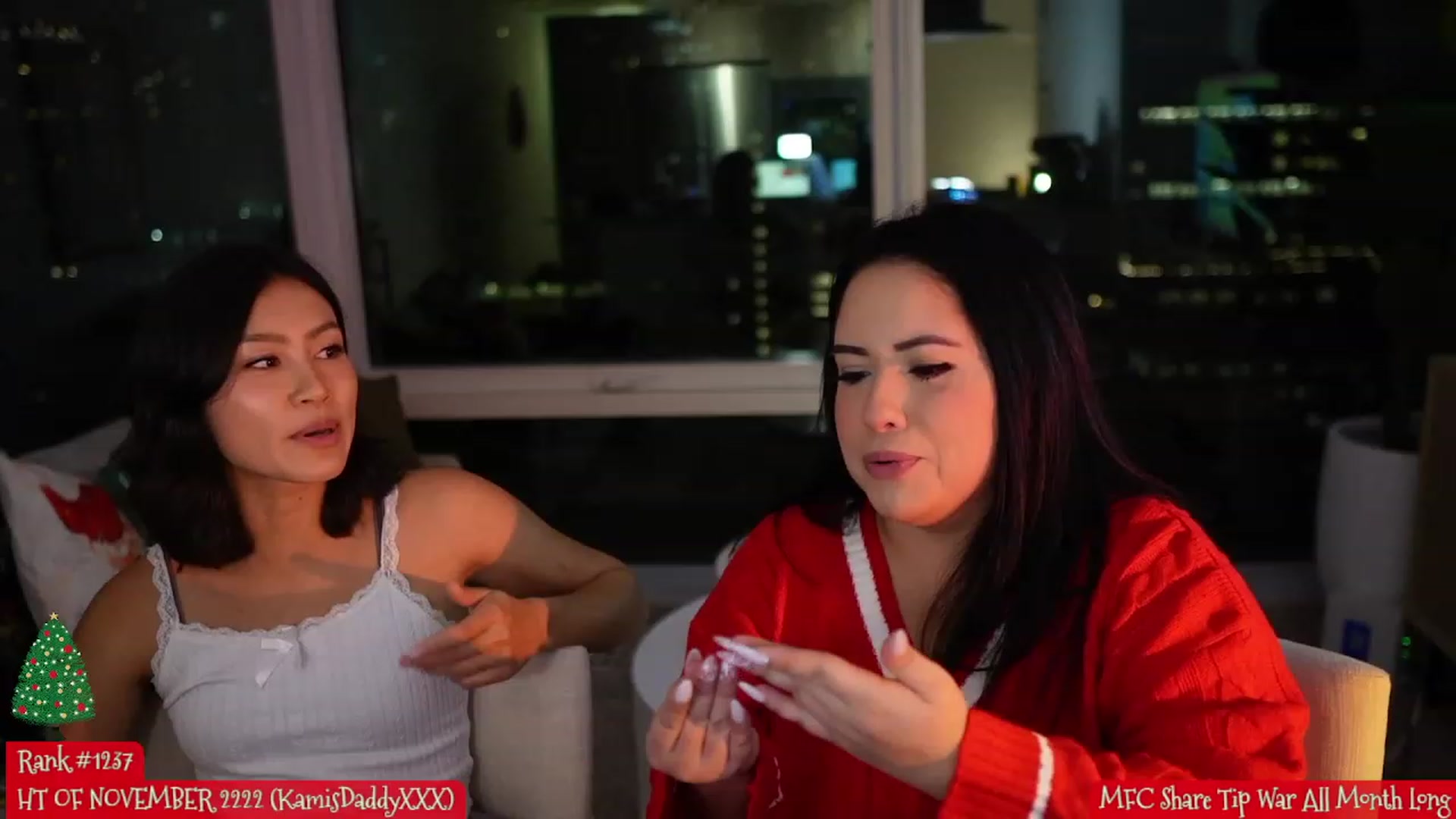 Gallery image thumbnail from Kamila__'s myfreecams stream on, 12/03/2023, 03:30 image 10 of 20