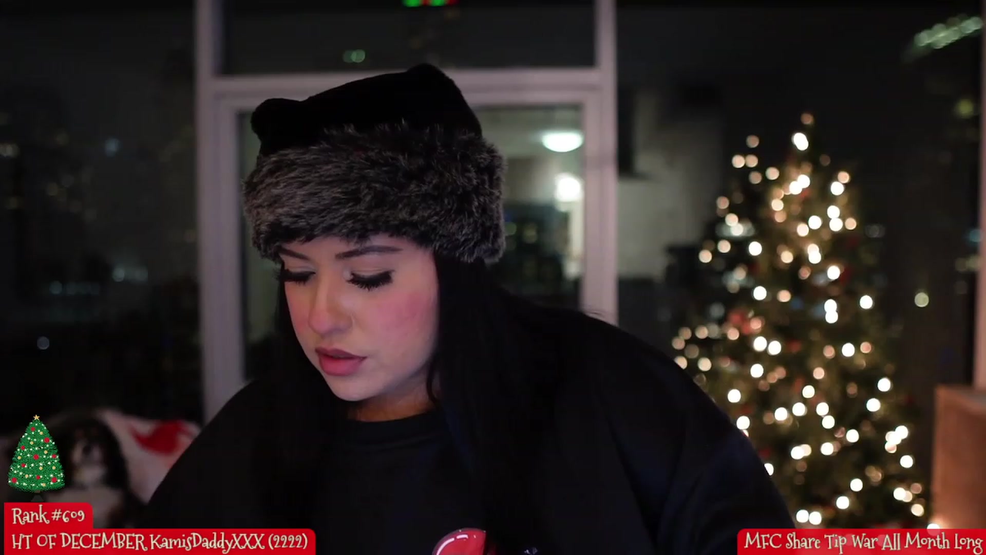 Gallery image thumbnail from Kamila__'s myfreecams stream on, 12/05/2023, 24:59 image 19 of 20