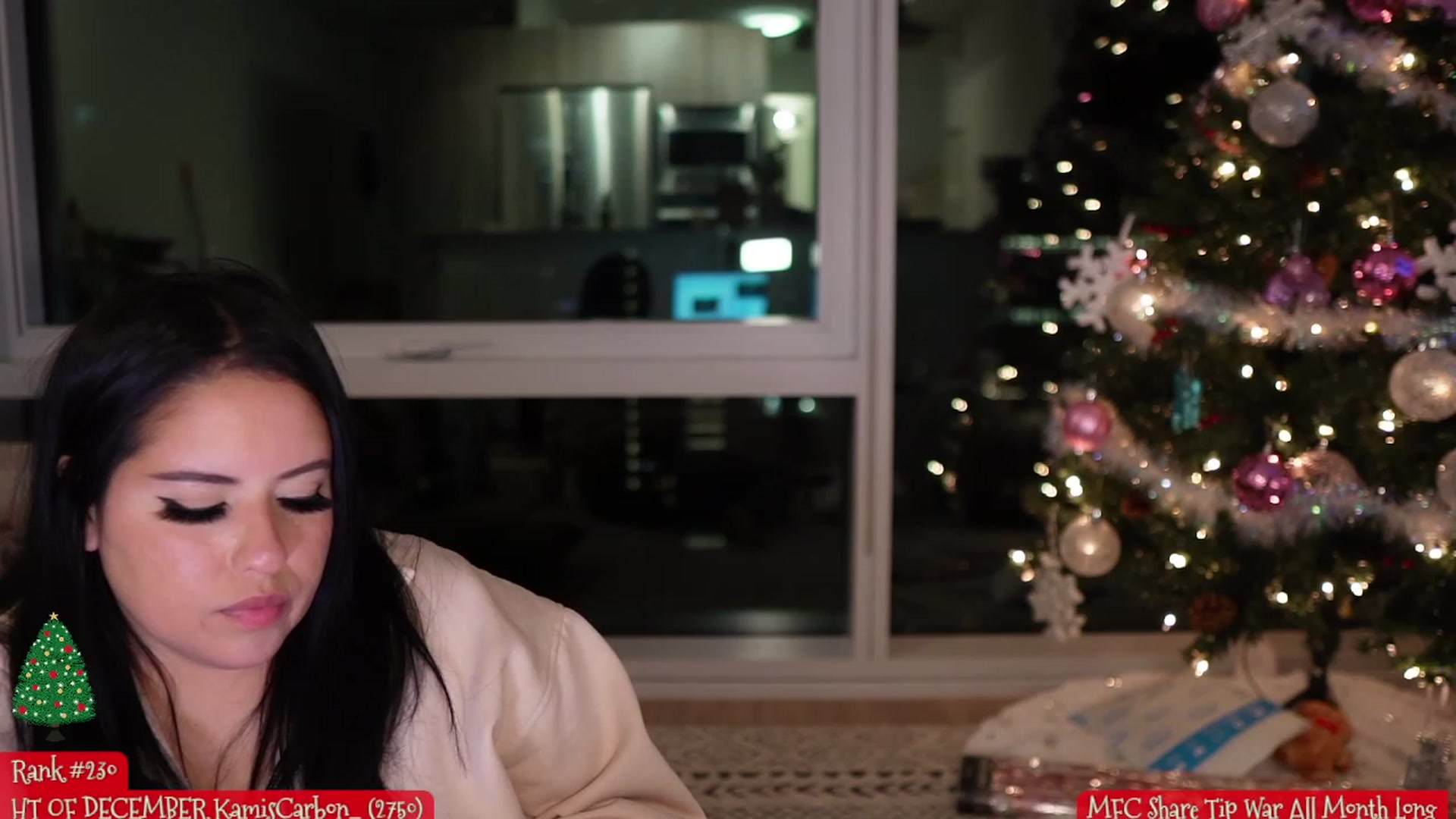 Gallery image thumbnail from Kamila__'s myfreecams stream on, 12/07/2023, 08:58 image 16 of 20