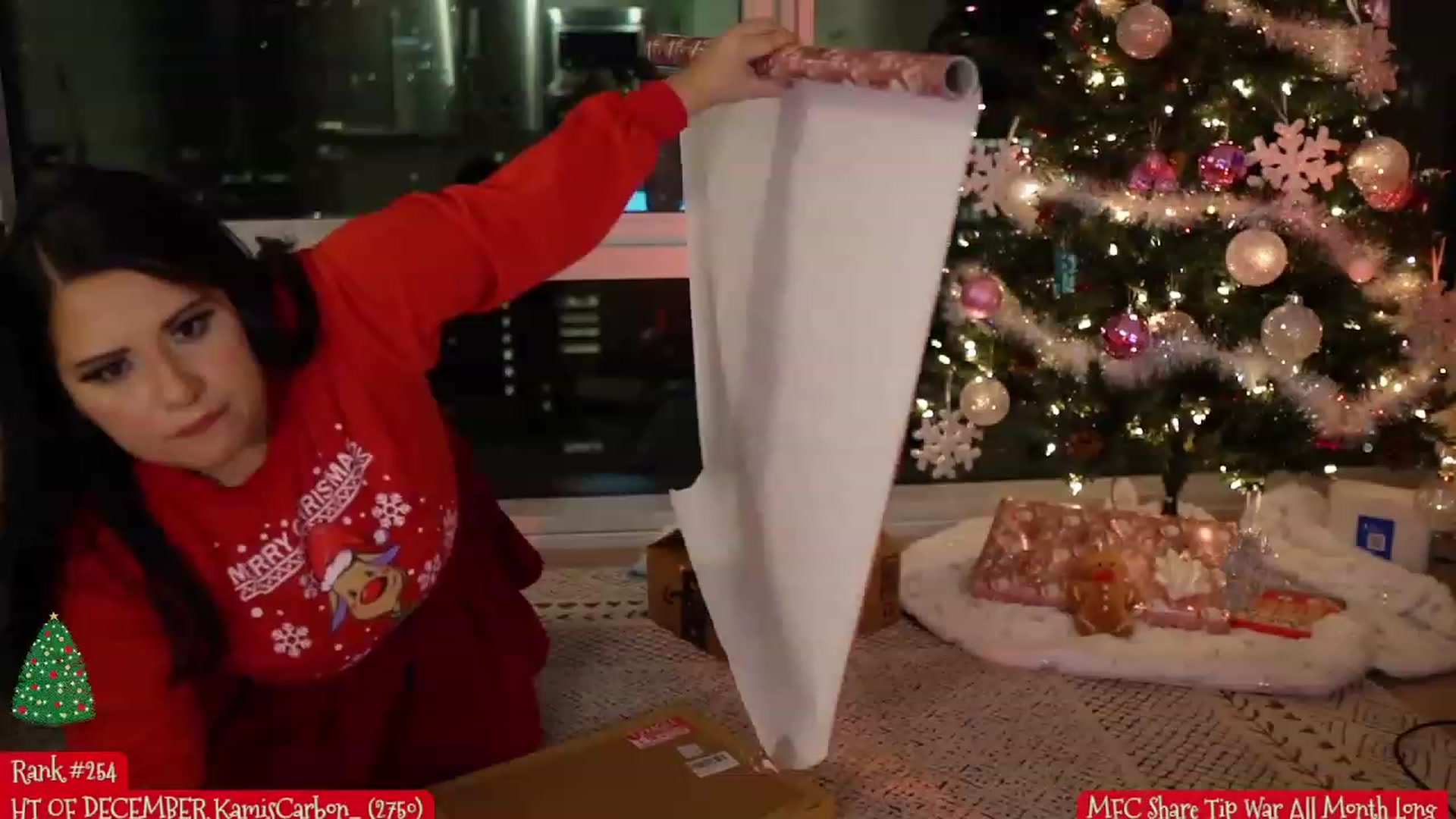 Gallery image thumbnail from Kamila__'s myfreecams stream on, 12/12/2023, 03:33 image 19 of 20