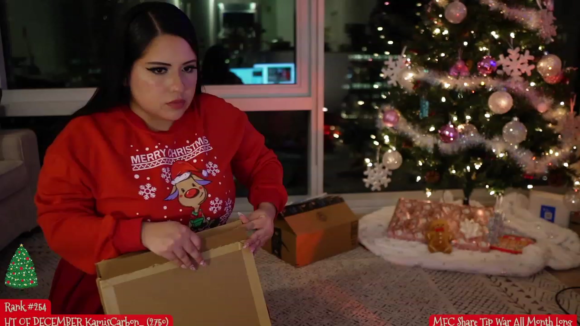 Gallery image thumbnail from Kamila__'s myfreecams stream on, 12/12/2023, 03:33 image 18 of 20