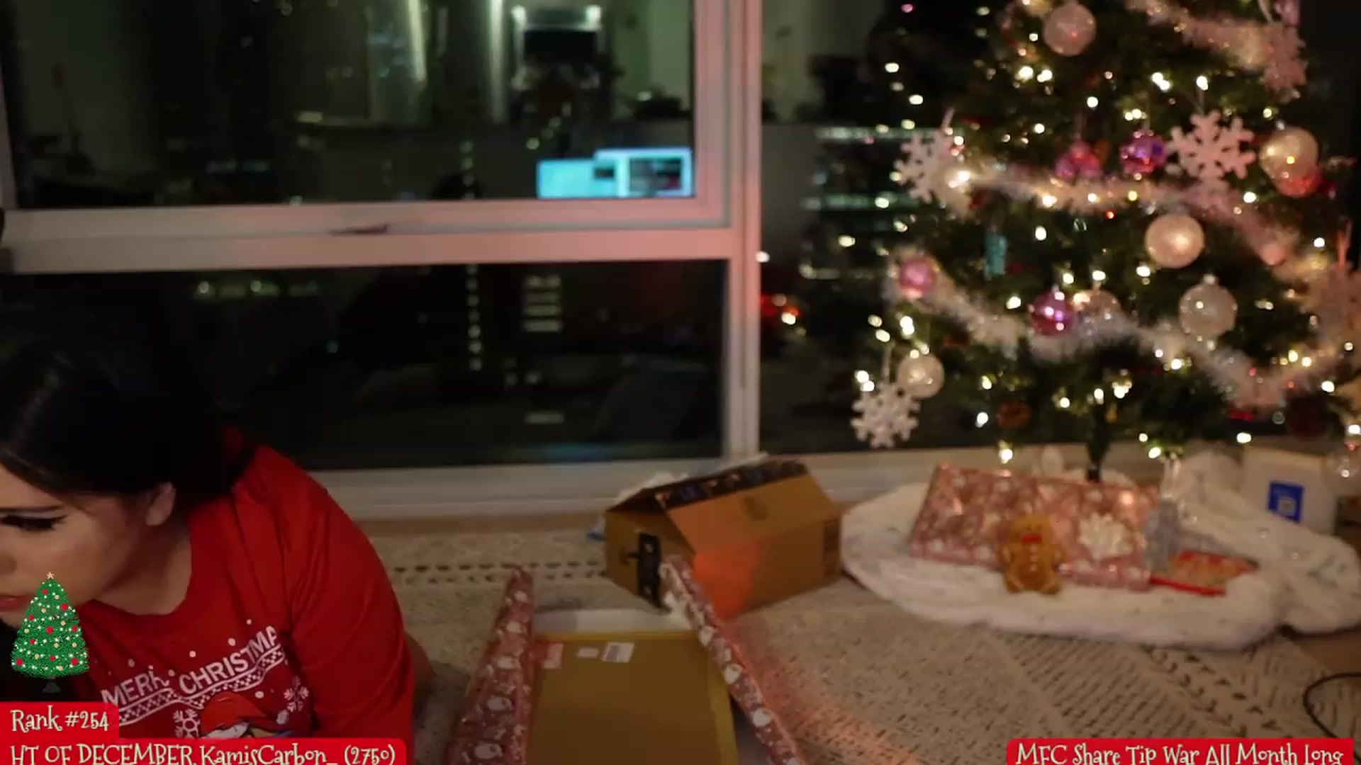 Gallery image thumbnail from Kamila__'s myfreecams stream on, 12/12/2023, 03:33 image 20 of 20