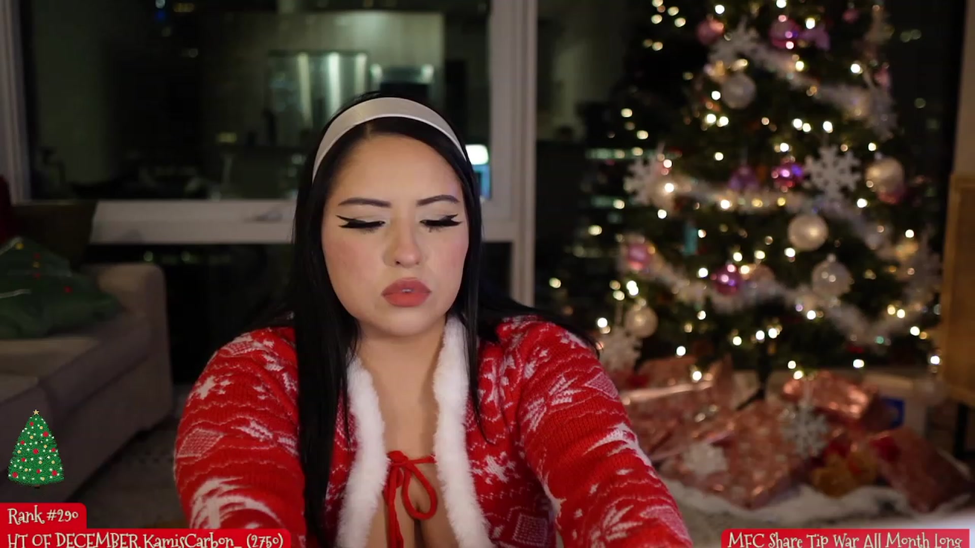 Gallery image thumbnail from Kamila__'s myfreecams stream on, 12/15/2023, 01:25 image 9 of 20