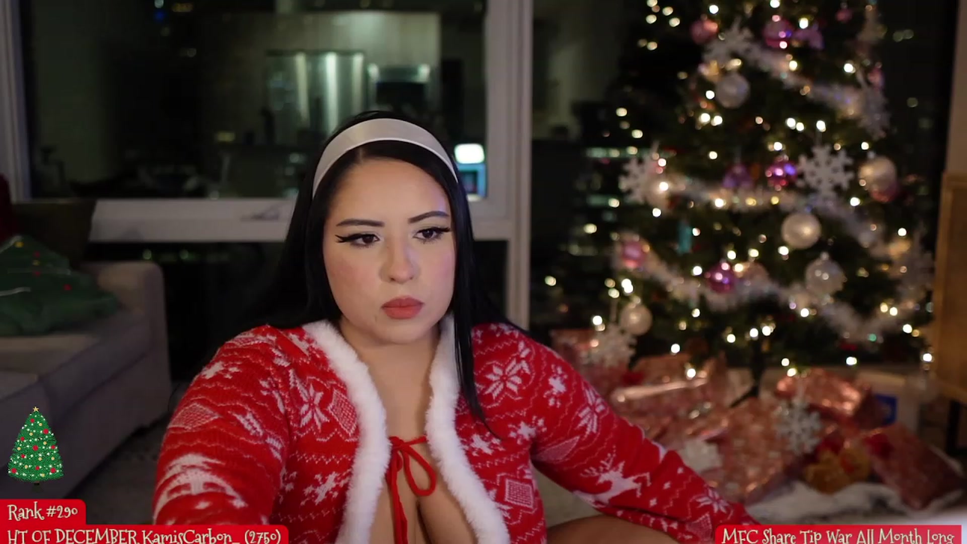 Gallery image thumbnail from Kamila__'s myfreecams stream on, 12/15/2023, 01:25 image 8 of 20