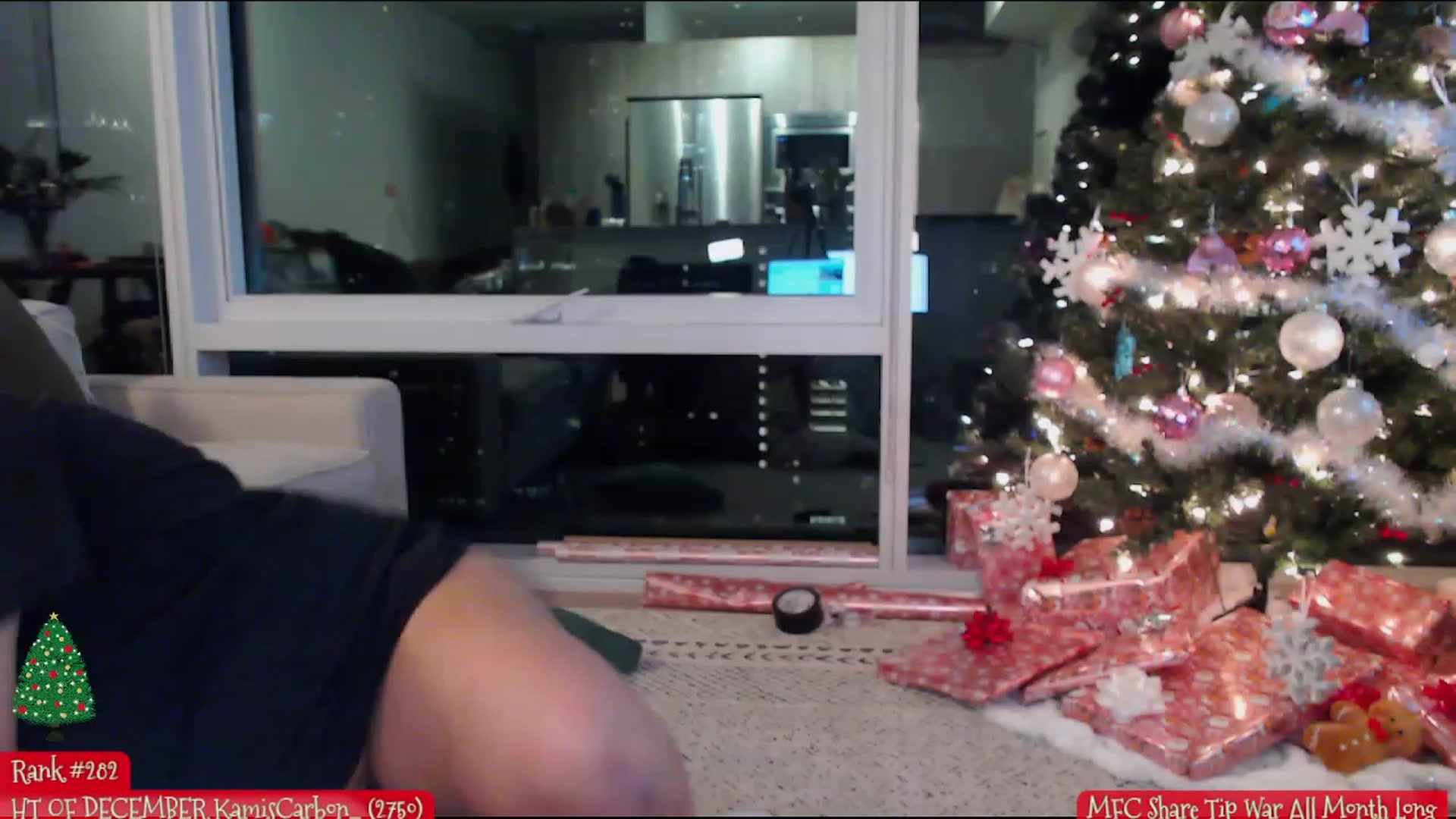 Gallery image thumbnail from Kamila__'s myfreecams stream on, 12/15/2023, 06:18 image 4 of 20