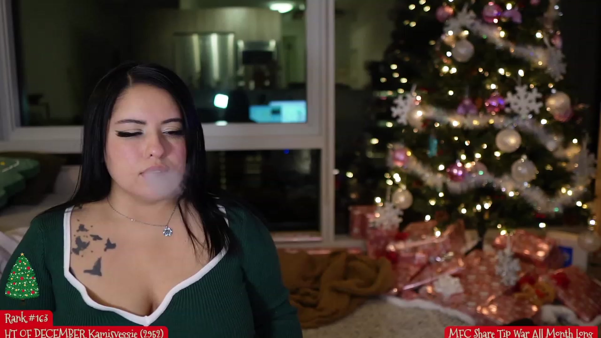 Gallery image thumbnail from Kamila__'s myfreecams stream on, 12/17/2023, 10:11 image 9 of 20